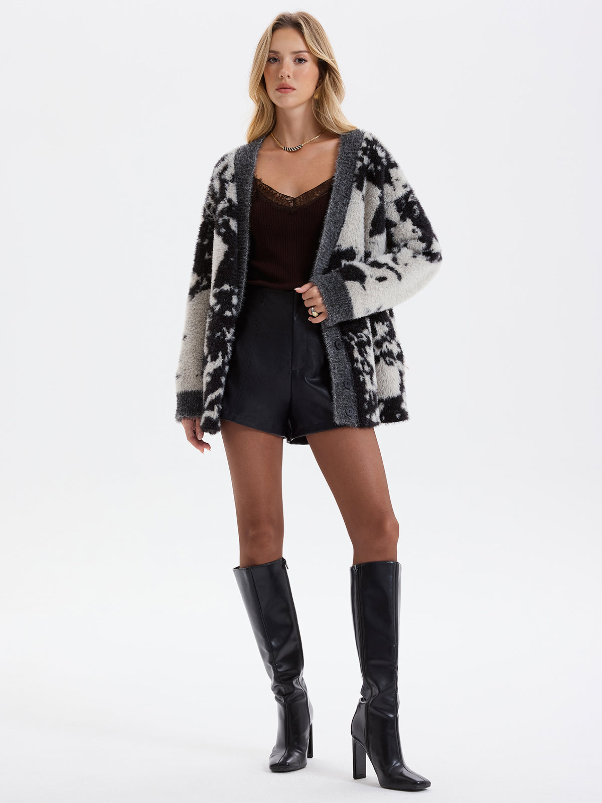 Cardigan aus Fuchsfellimitat mit Kuh-Print