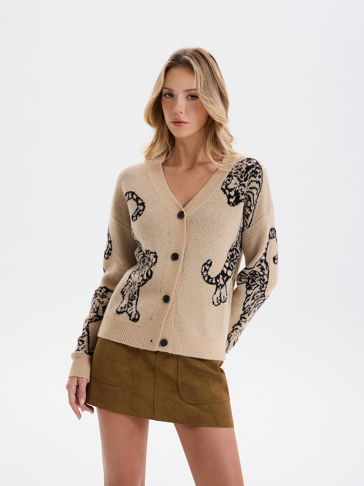 Strick-Cardigan mit Tiger-Jacquardmuster und V-Ausschnitt