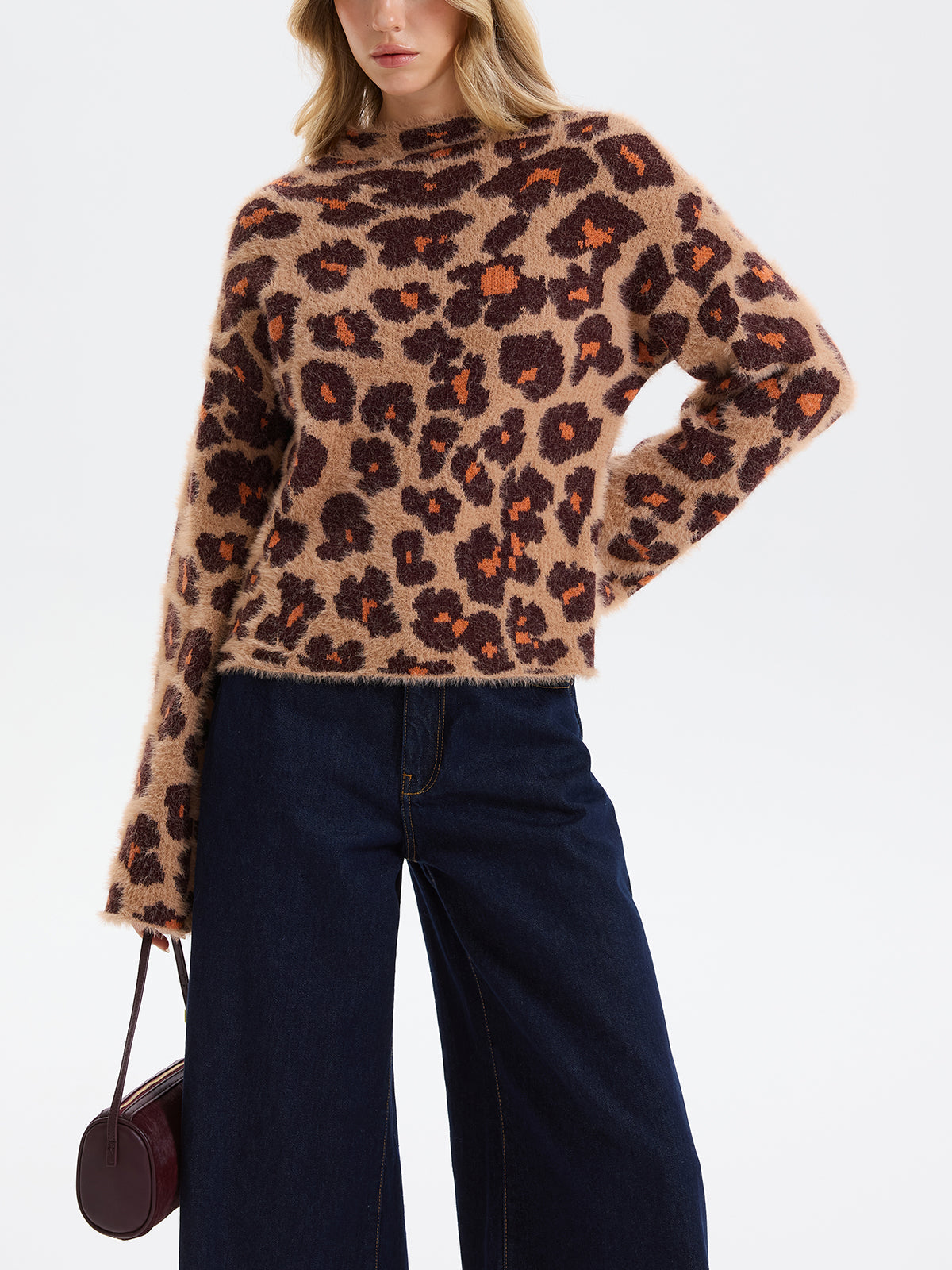 Loose Leopard Jacquard Fuzzy Sweater without Belt