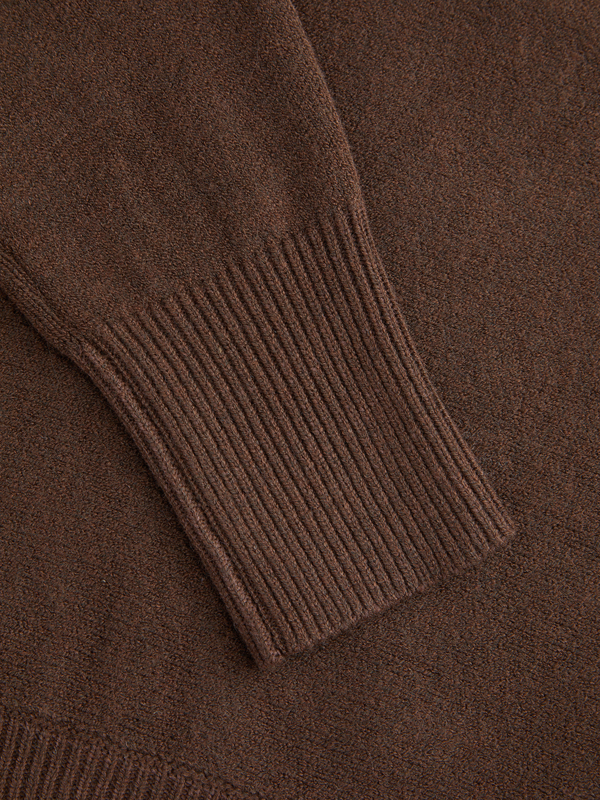 Pull en maille à épaules dénudées