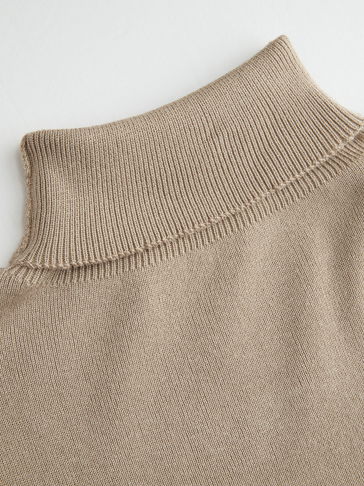 Color-Block Shawl-Accented Knit Three-Piece Set