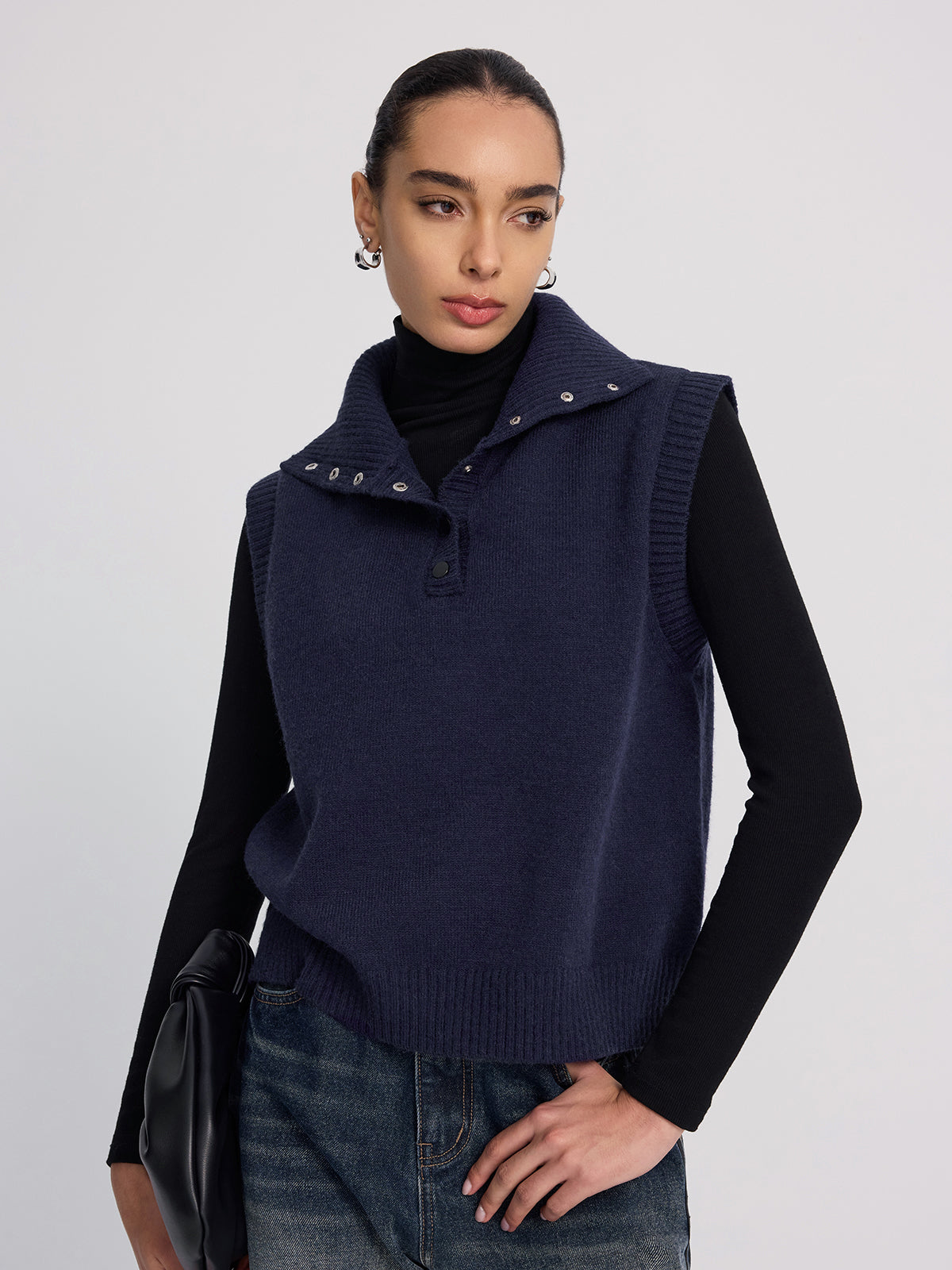 Button-Detail Collared Knit Vest