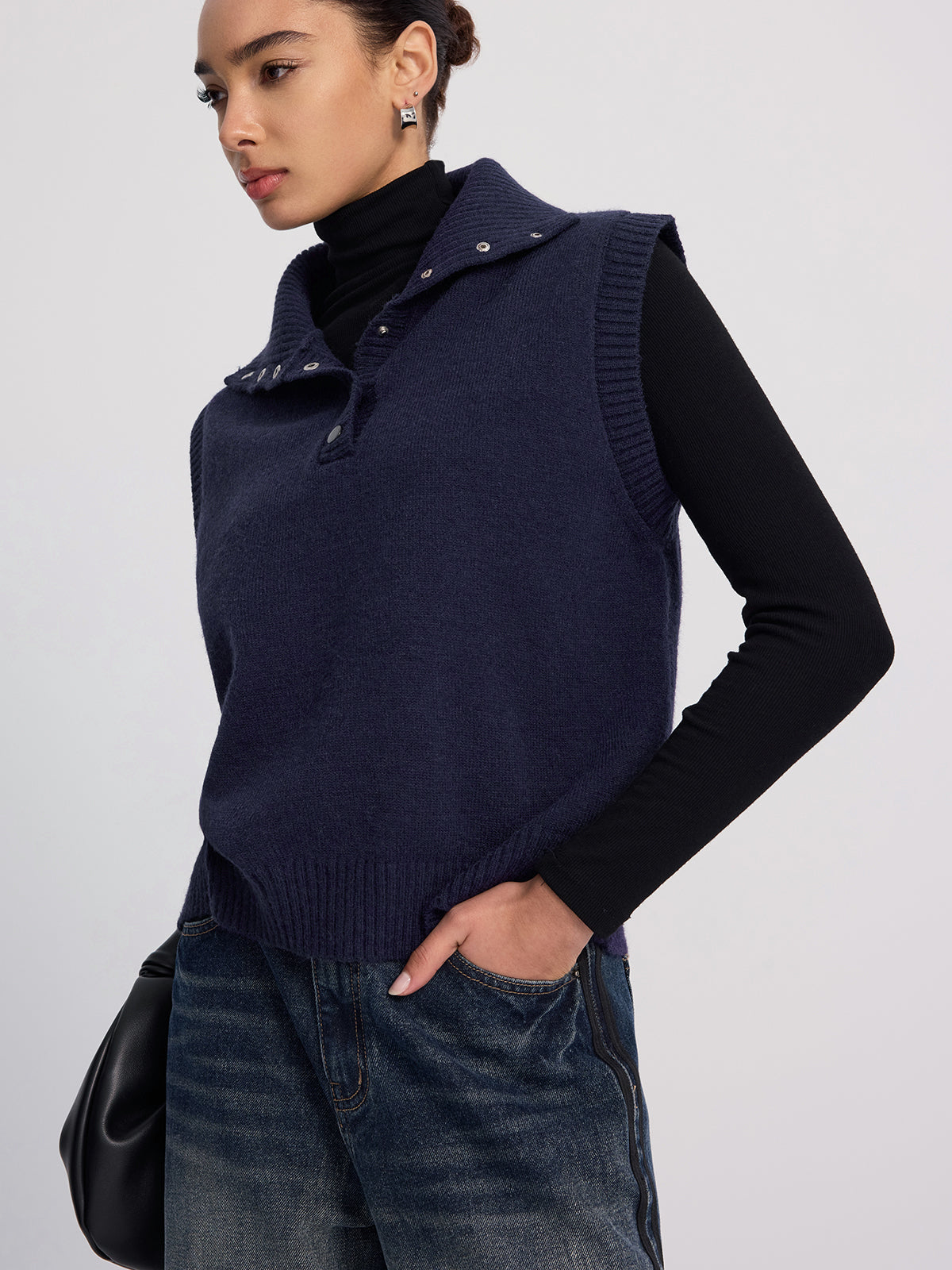 Button-Detail Collared Knit Vest