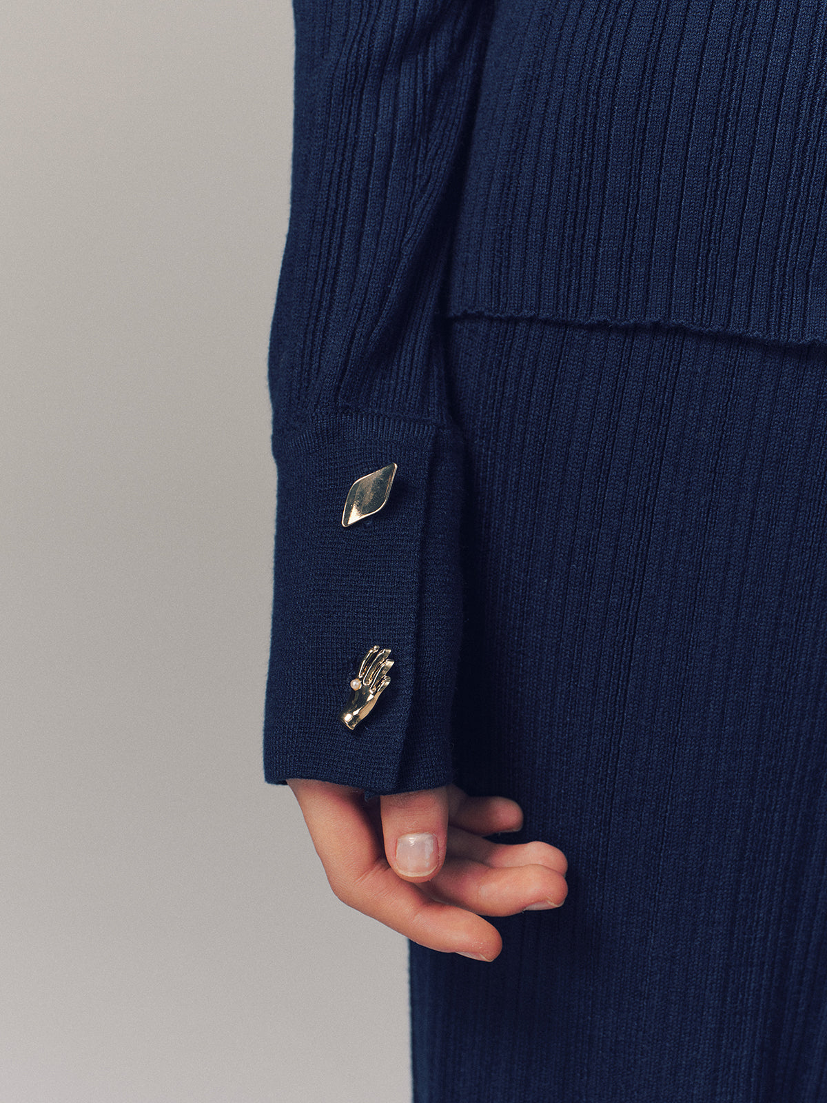 Textured Wool-Blend Collared Cardigan