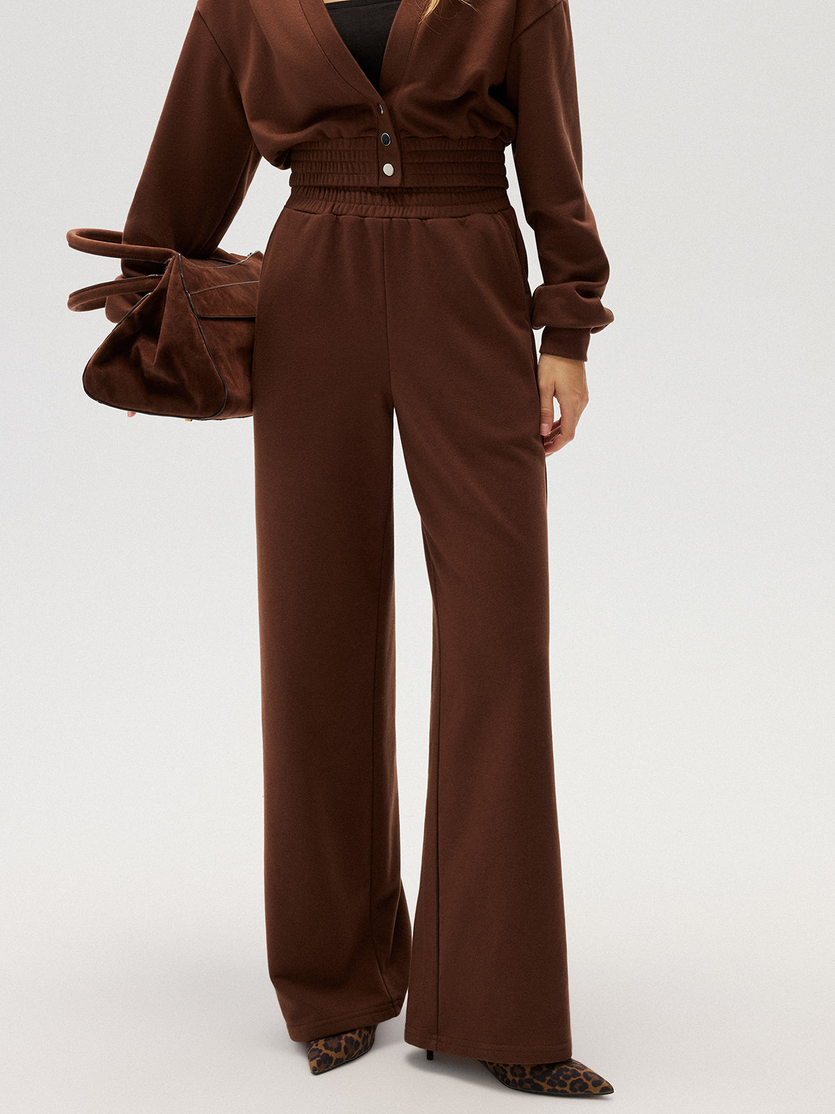 Elastic-Waist Straight-Leg Sweatpants