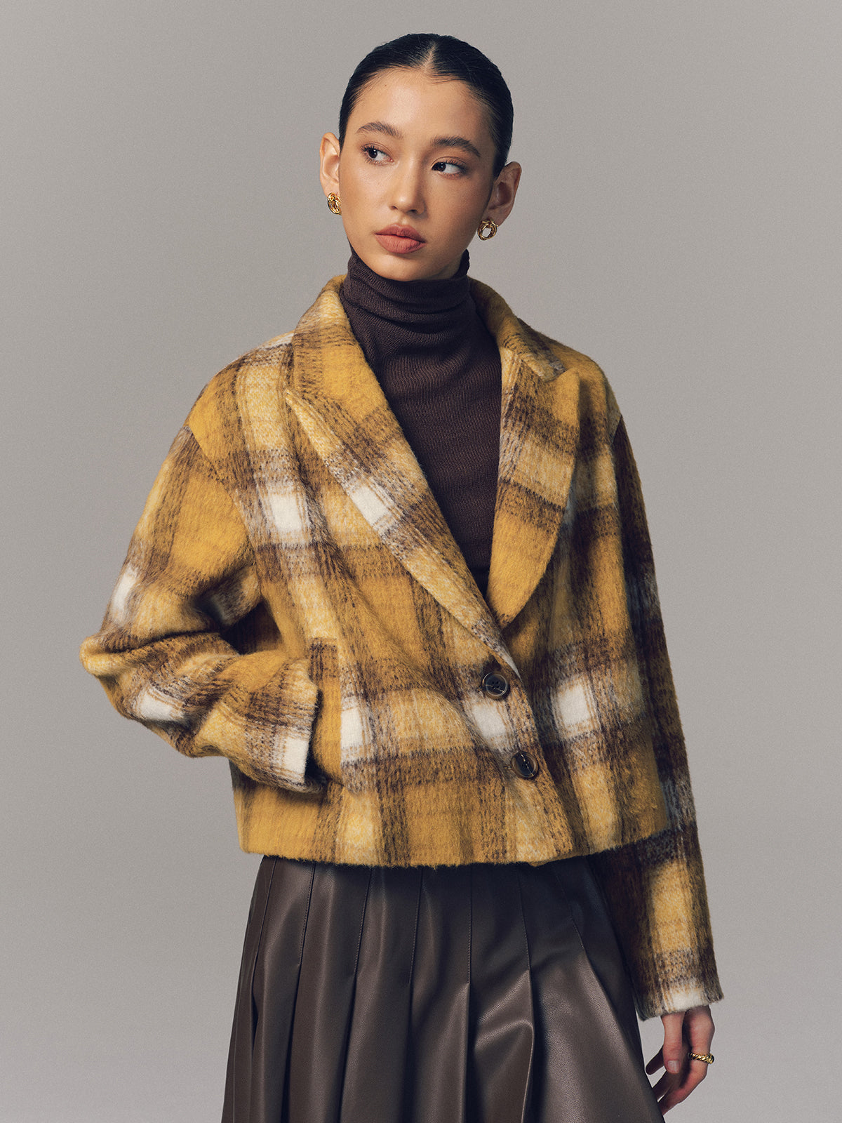 Cropped Plaid Felt Blazer