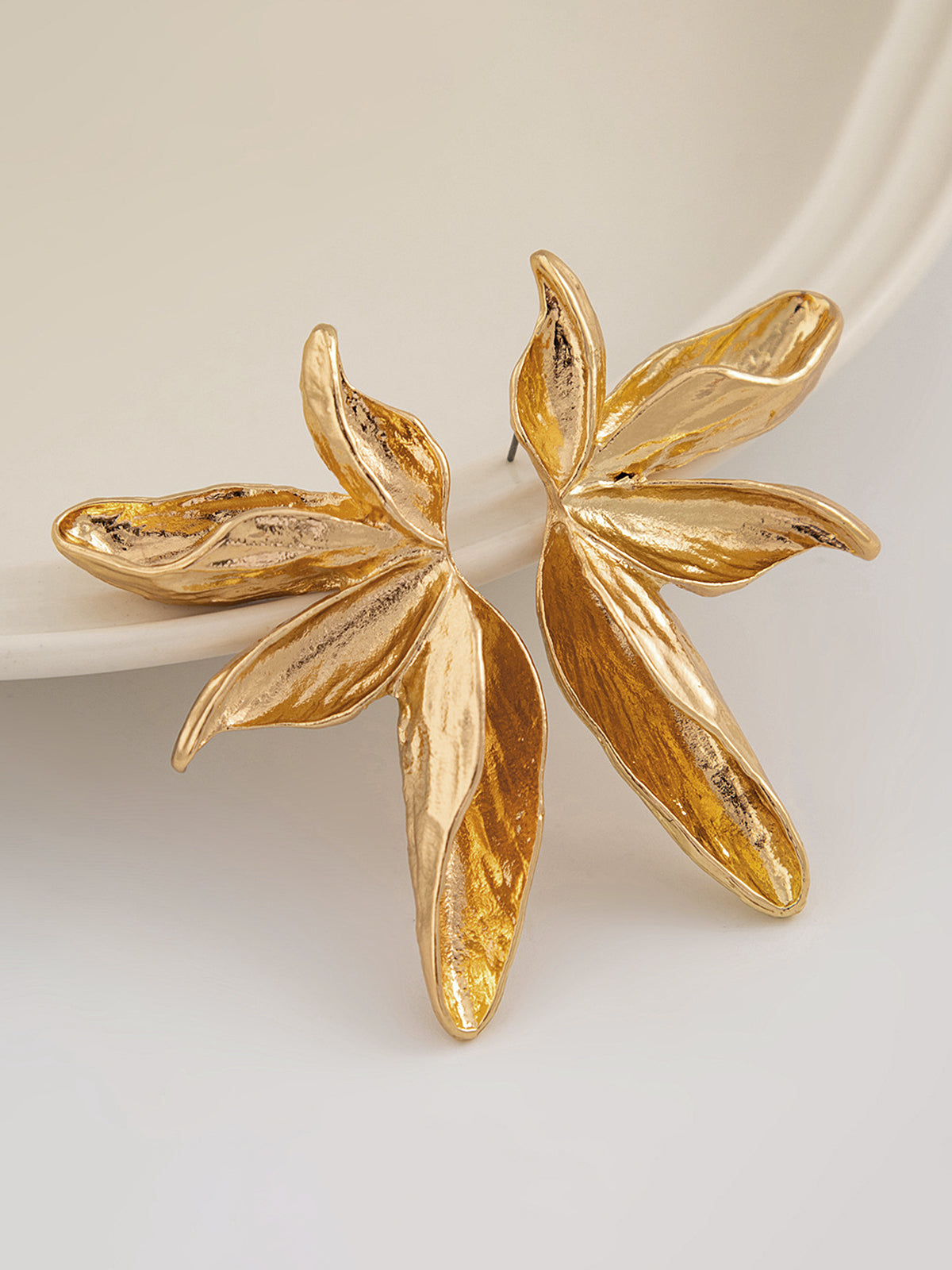 Sculpted Leaf Earrings