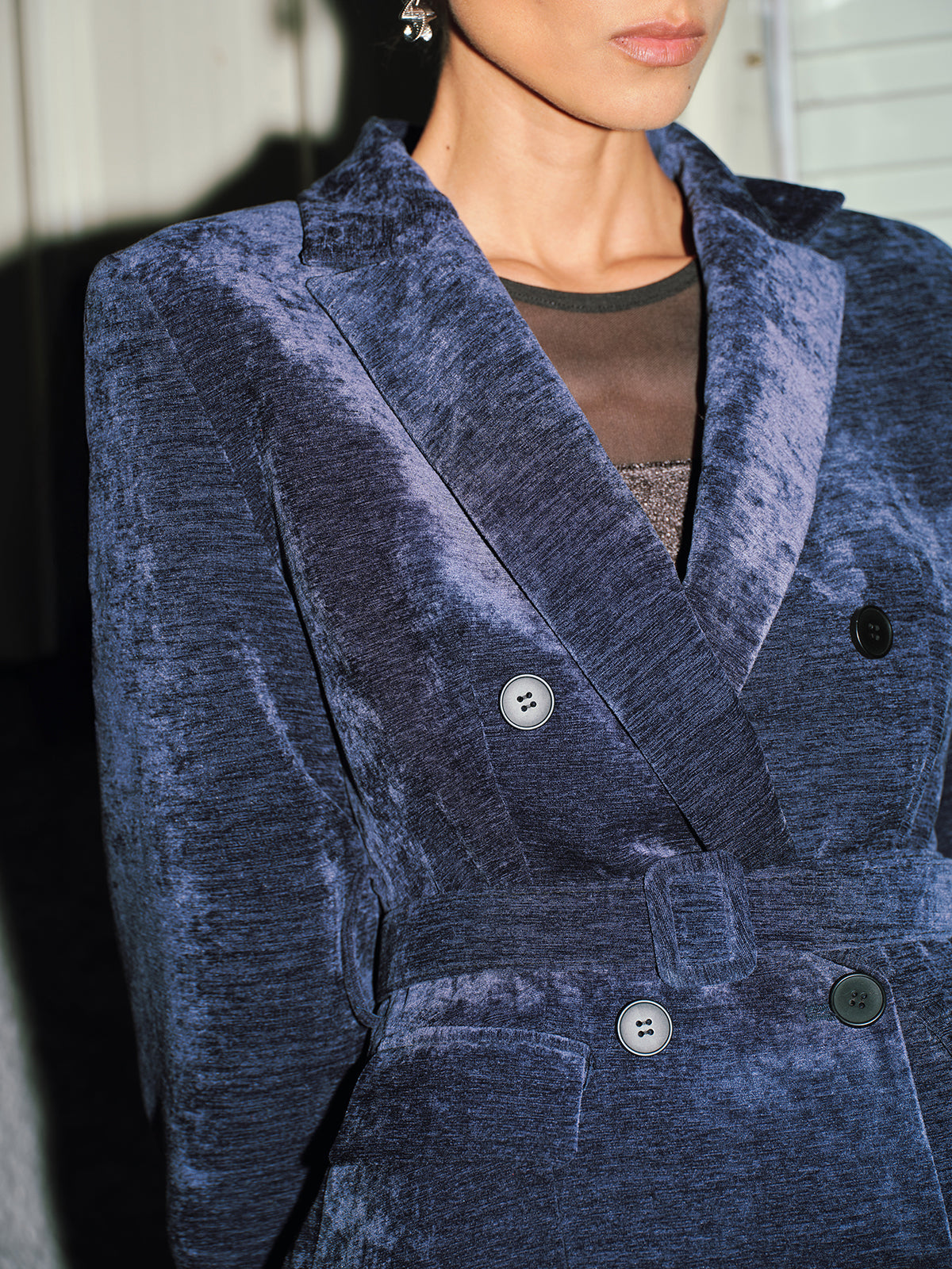 Robe-Blazer ceinturée croisée en velours