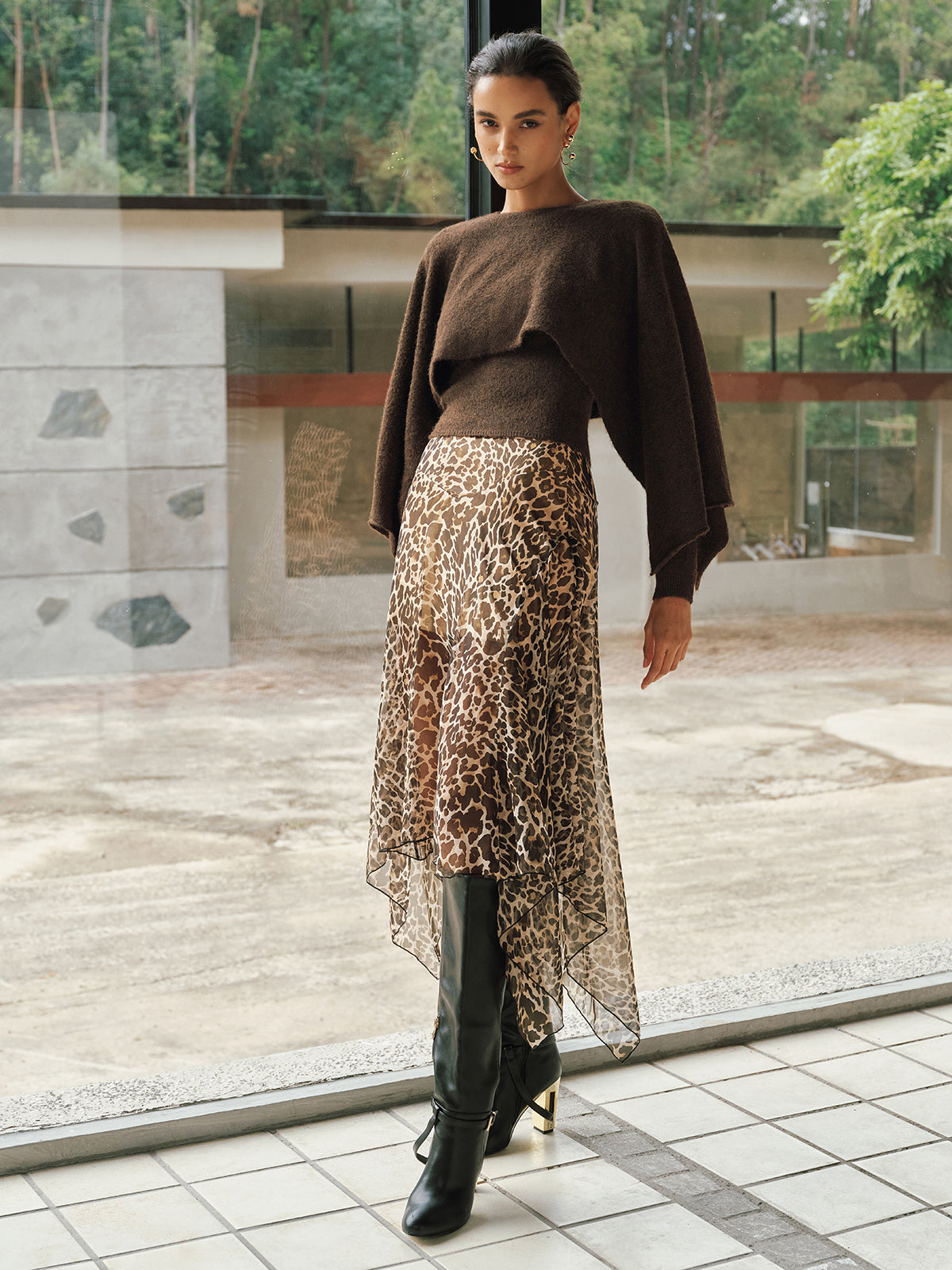 Midirock aus halbtransparentem Chiffon mit Leopardenmuster