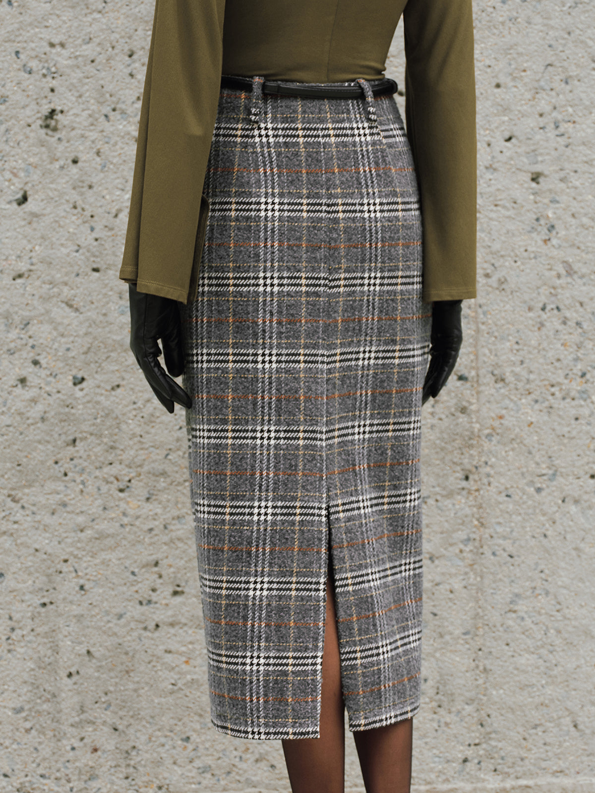 Gürtelrock aus Tweed mit Schottenkaro in Midilänge