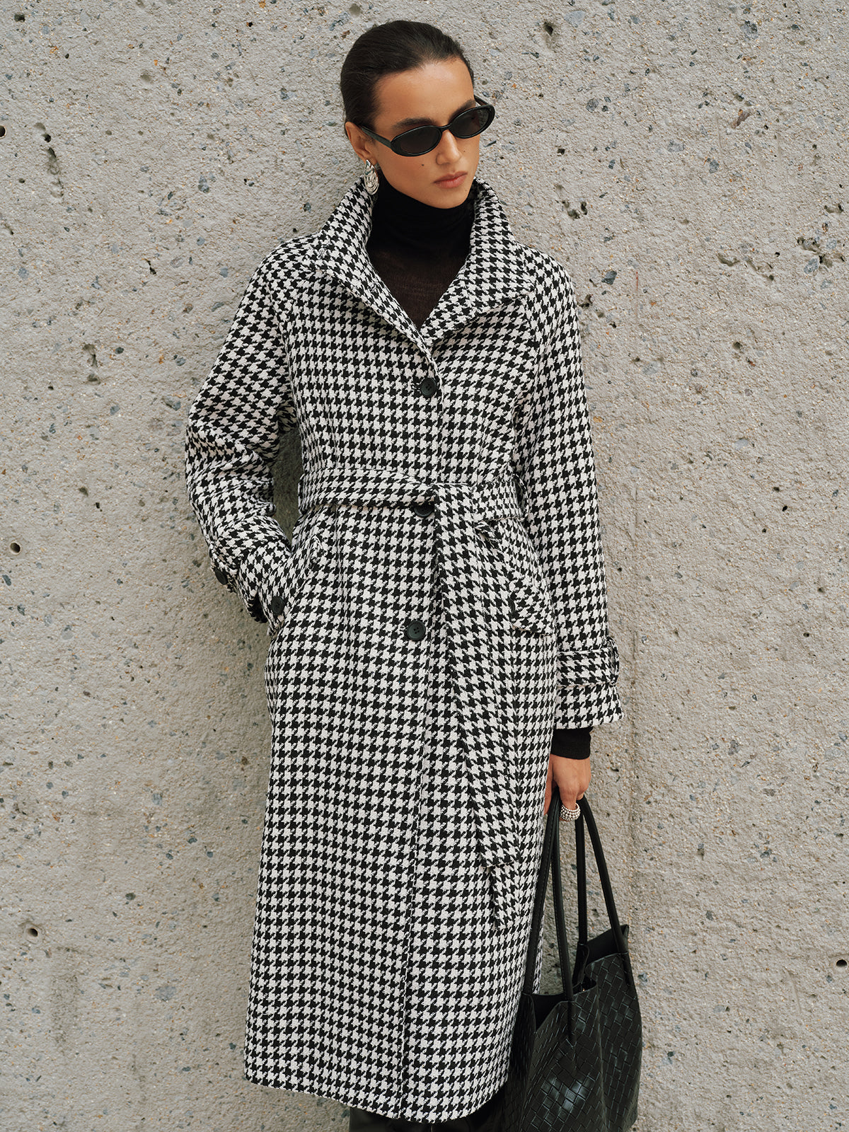 Long Trench-Coat Ceinturé en Tweed Pied-de-Poule