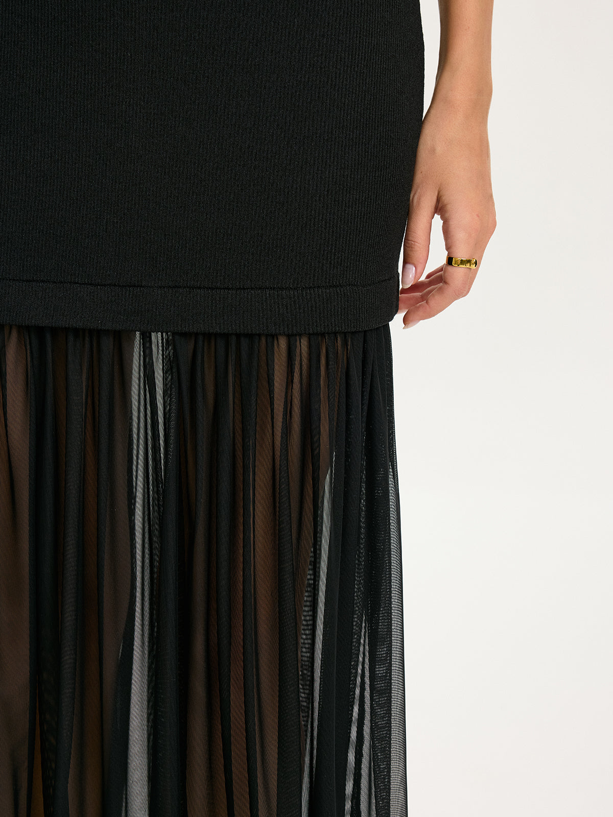 Sheer Pleated Hem Sleeveless Knit Dress