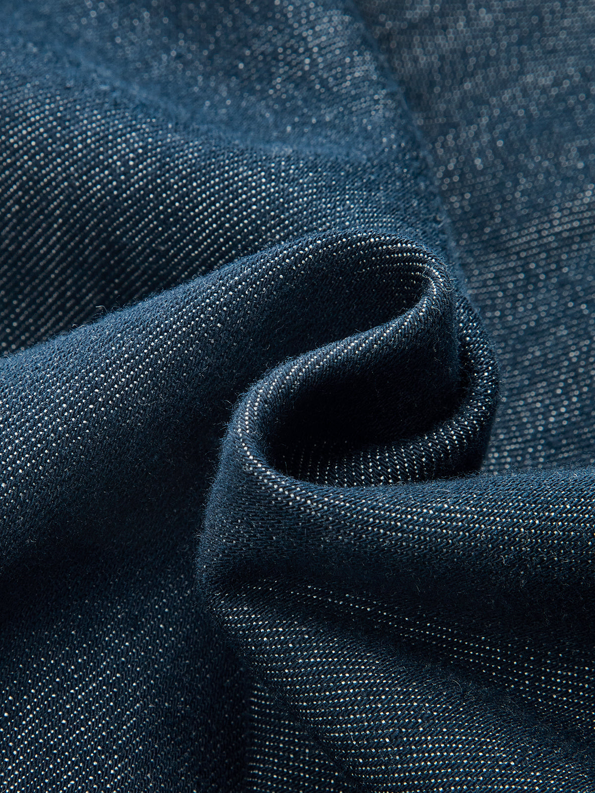 Mid-Waist Pleated Wide-Leg Jeans
