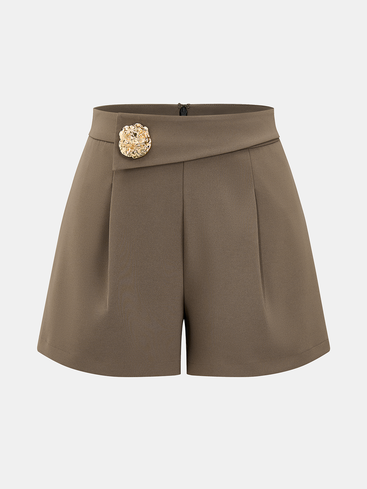 Short plissé taille mi-haute à bouton métallique