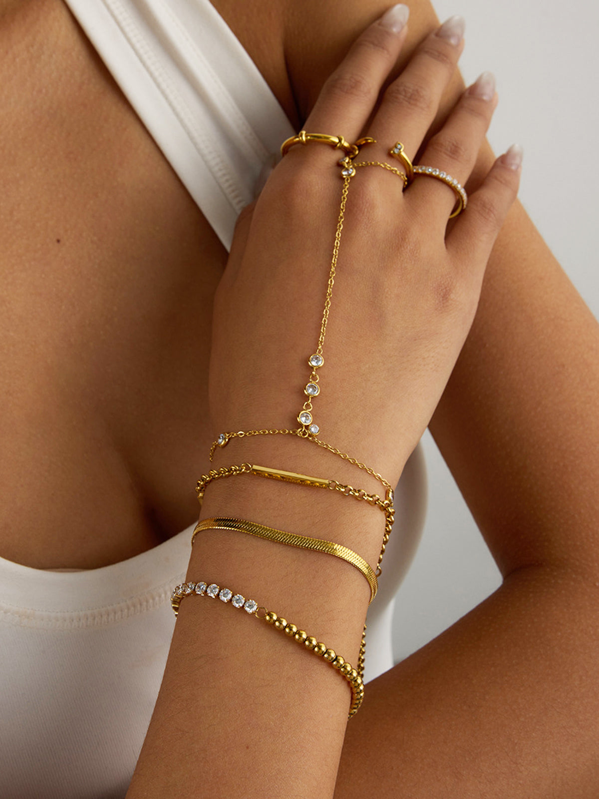 Zircon Accent Chain Finger Bracelet