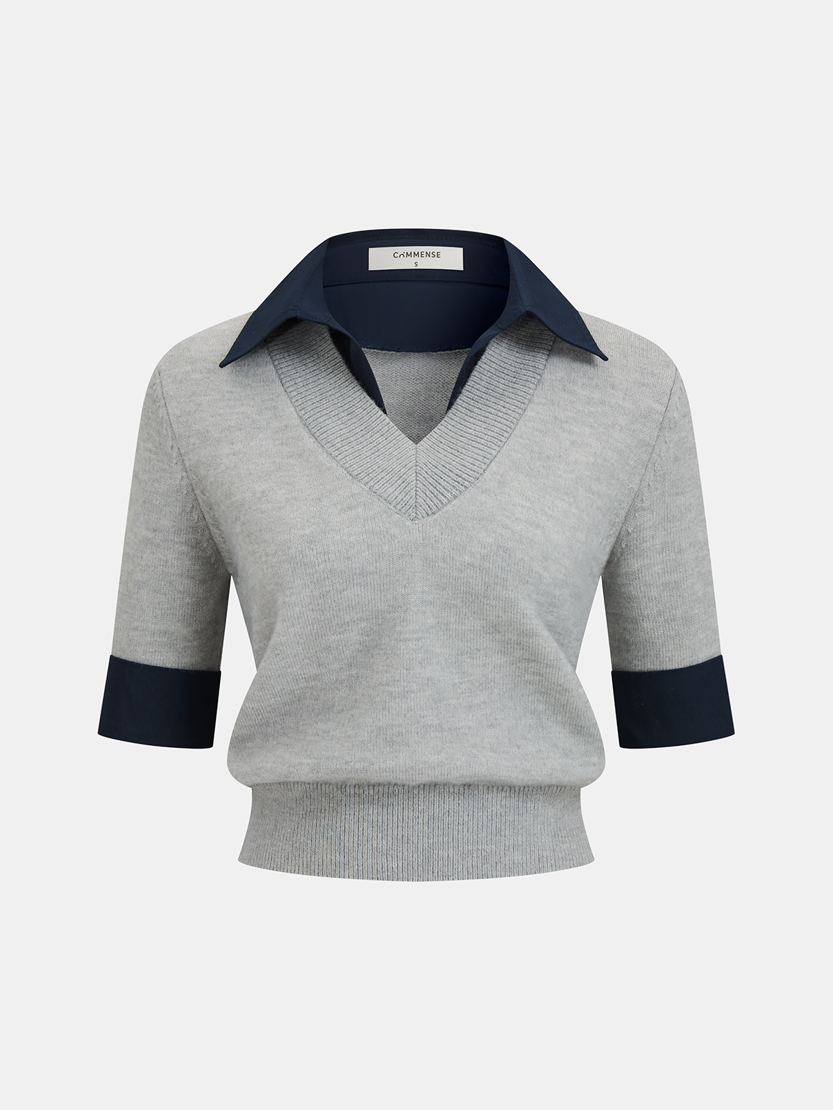 Stricktop mit Kontrastkragen und Ellenbogenärmeln