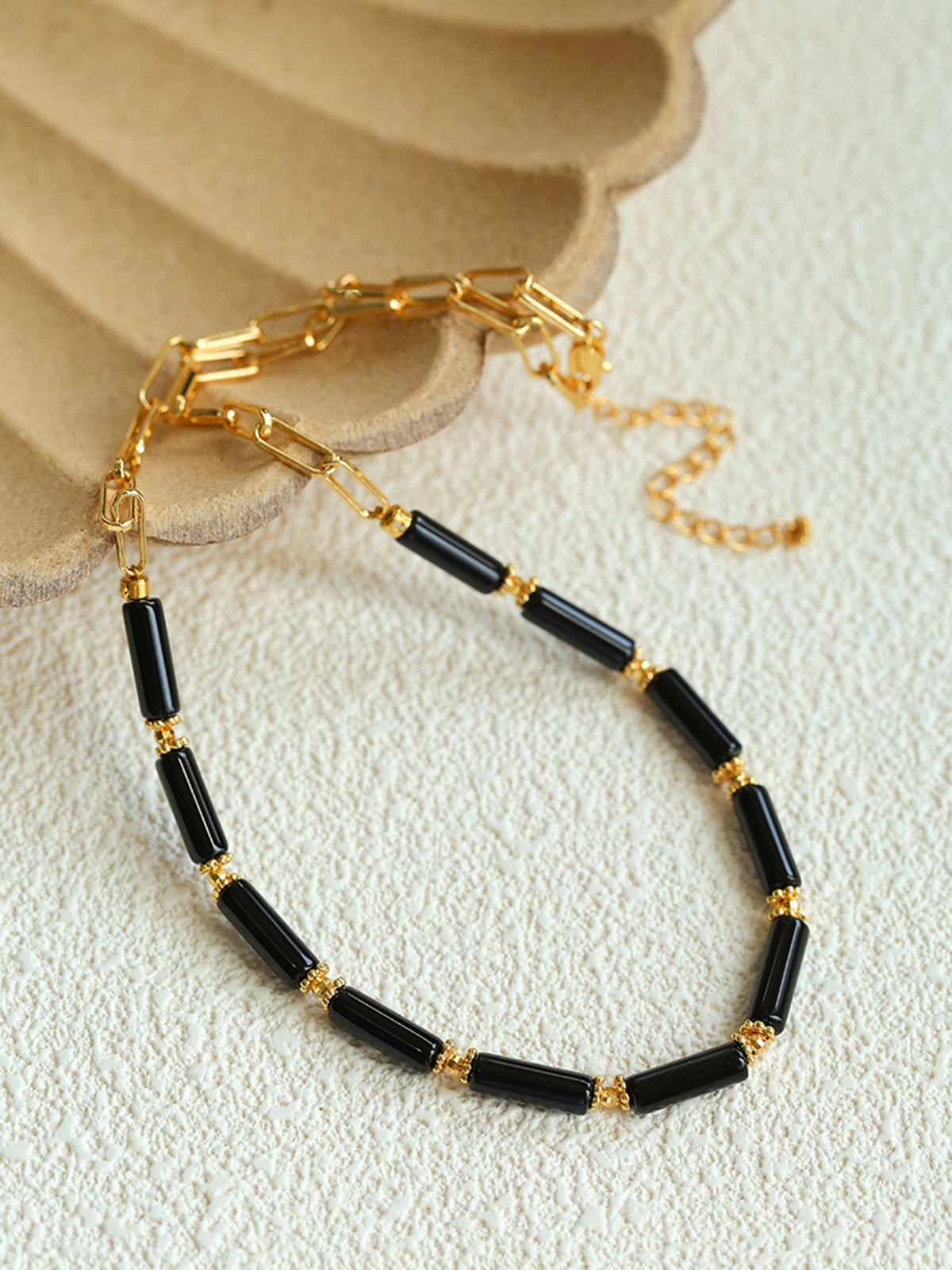 Long Bar Agate Choker Necklace