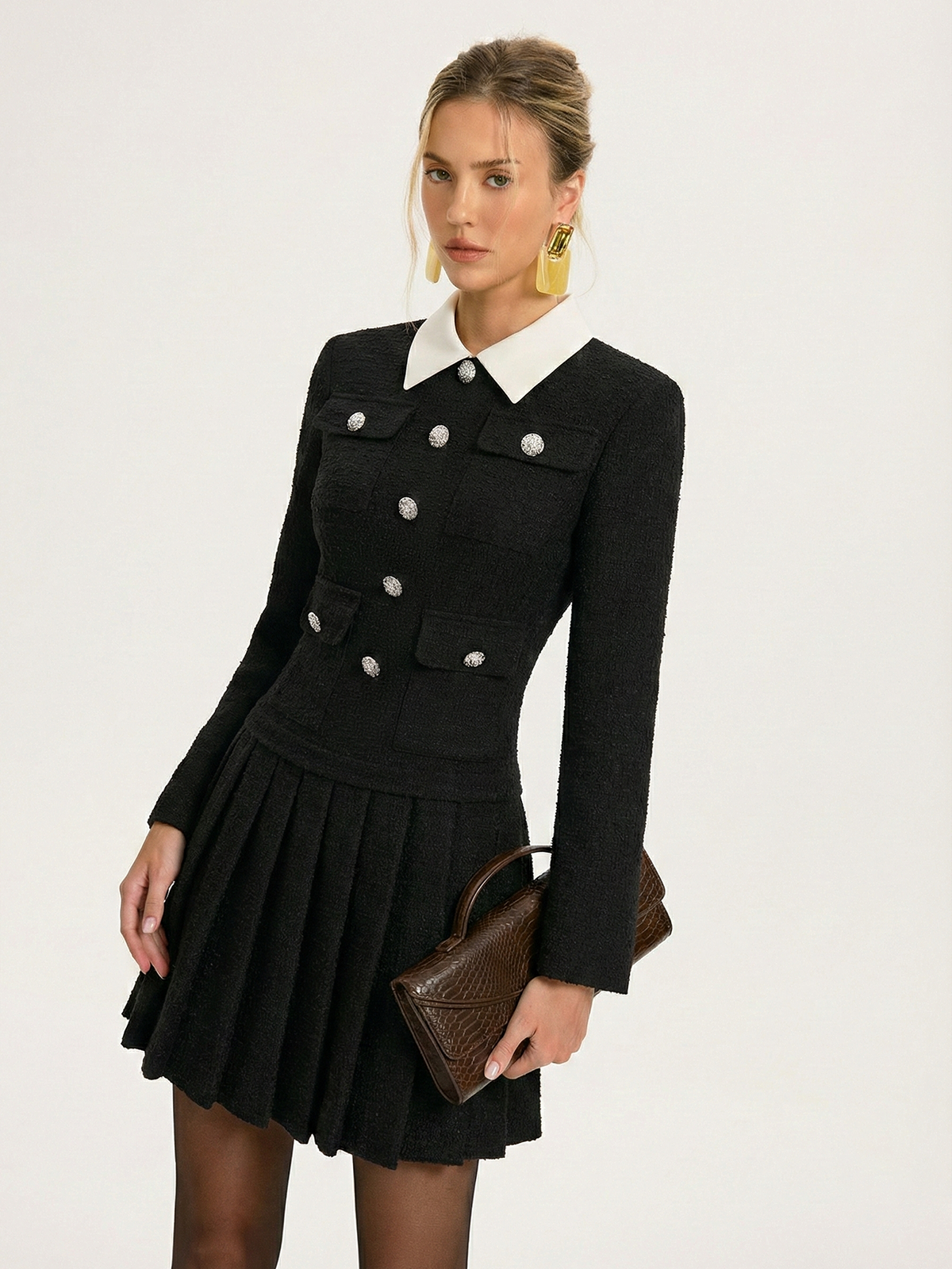 Contrast Collar Pleated Mini Dress