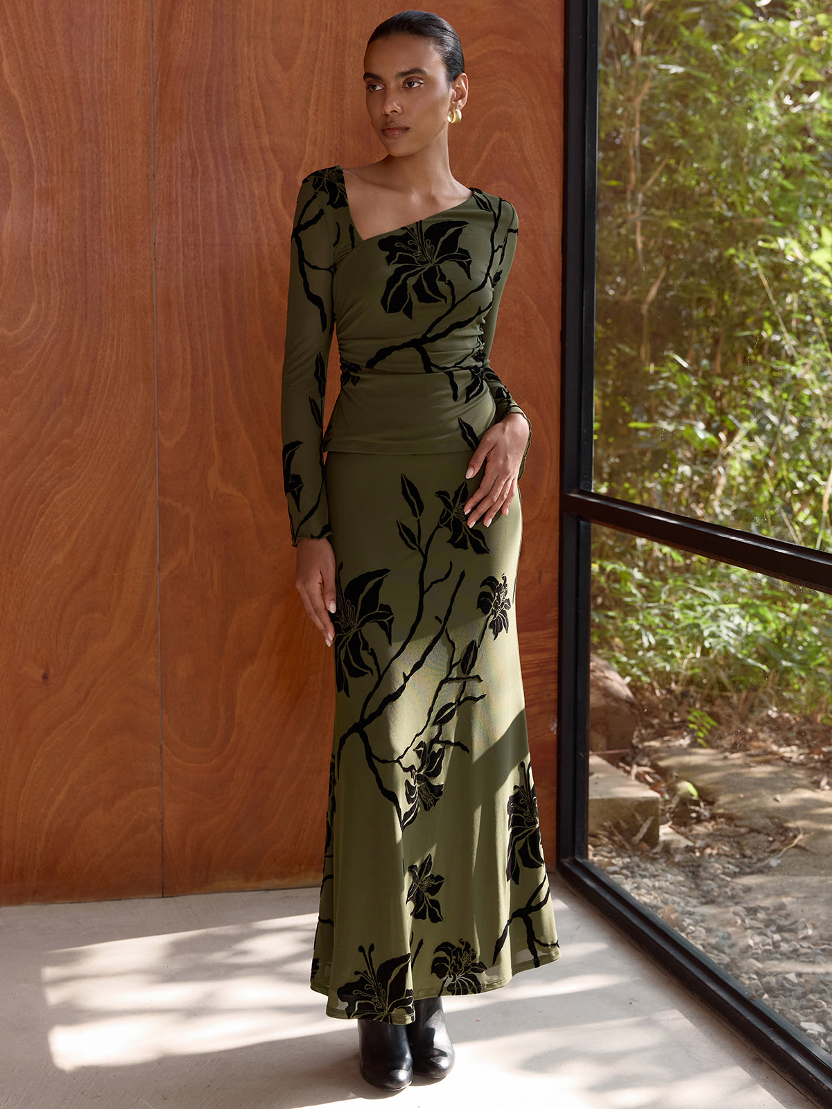 Floral Print Asymmetric Neck Top & Skirt Set