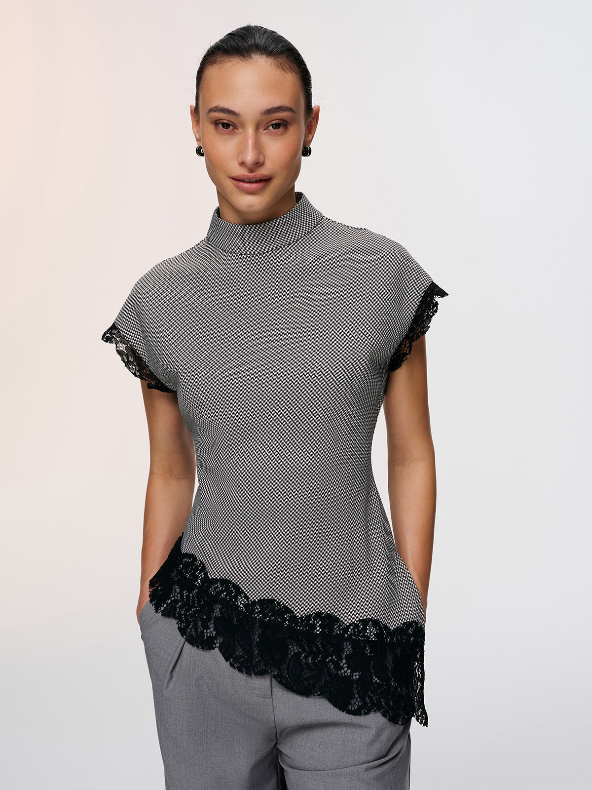 Lace Trim Houndstooth Mock Neck Top