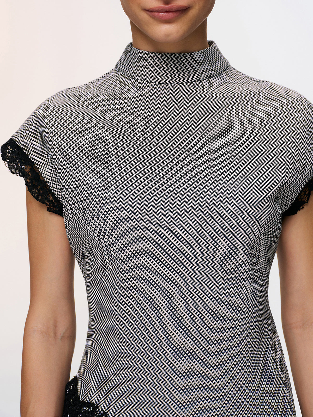 Lace Trim Houndstooth Mock Neck Top