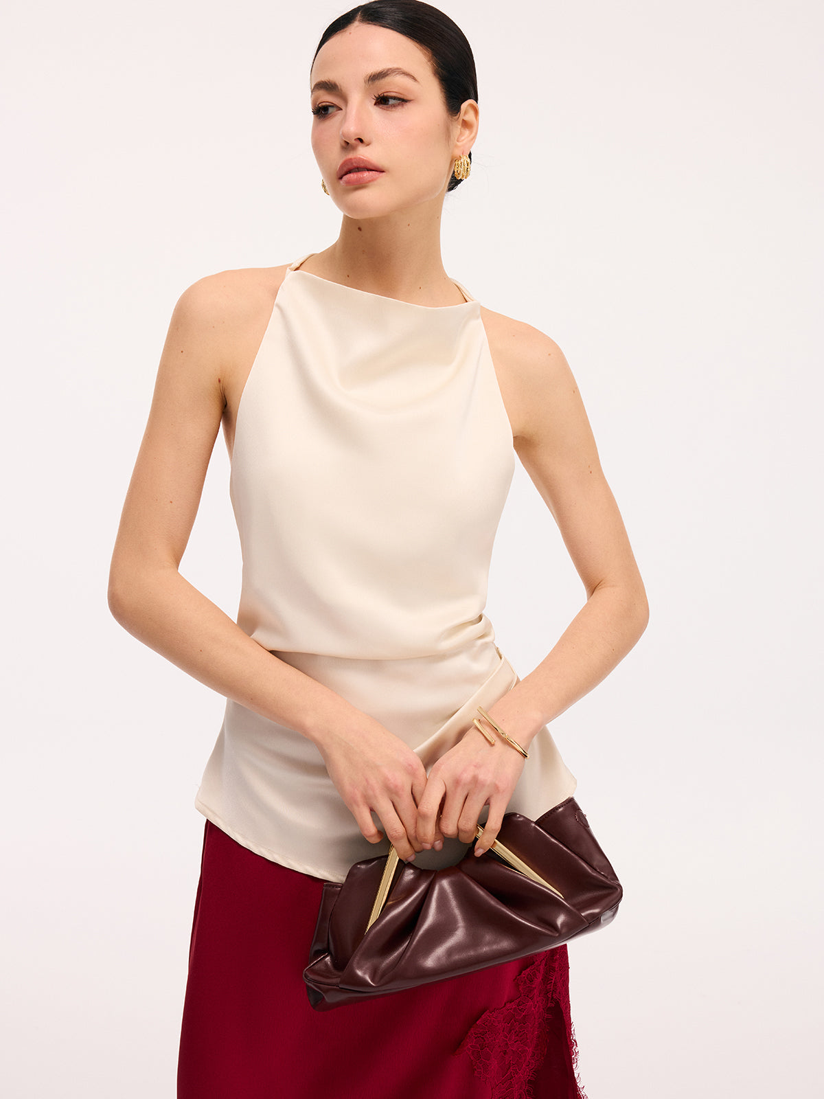 Satin-Neckholder-Top mit geflochtenem Rückendetail