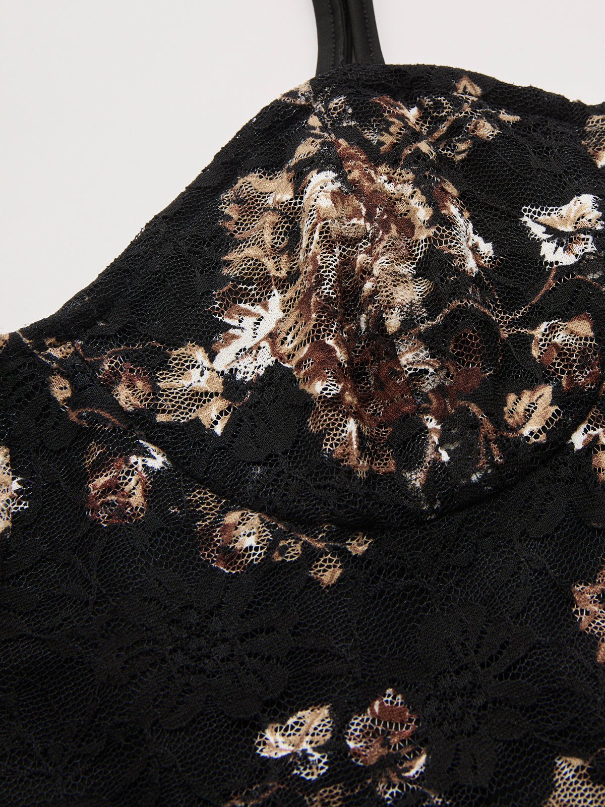 Blumenspitzen-Cami-Kleid & Satin-Wickelrock-Set