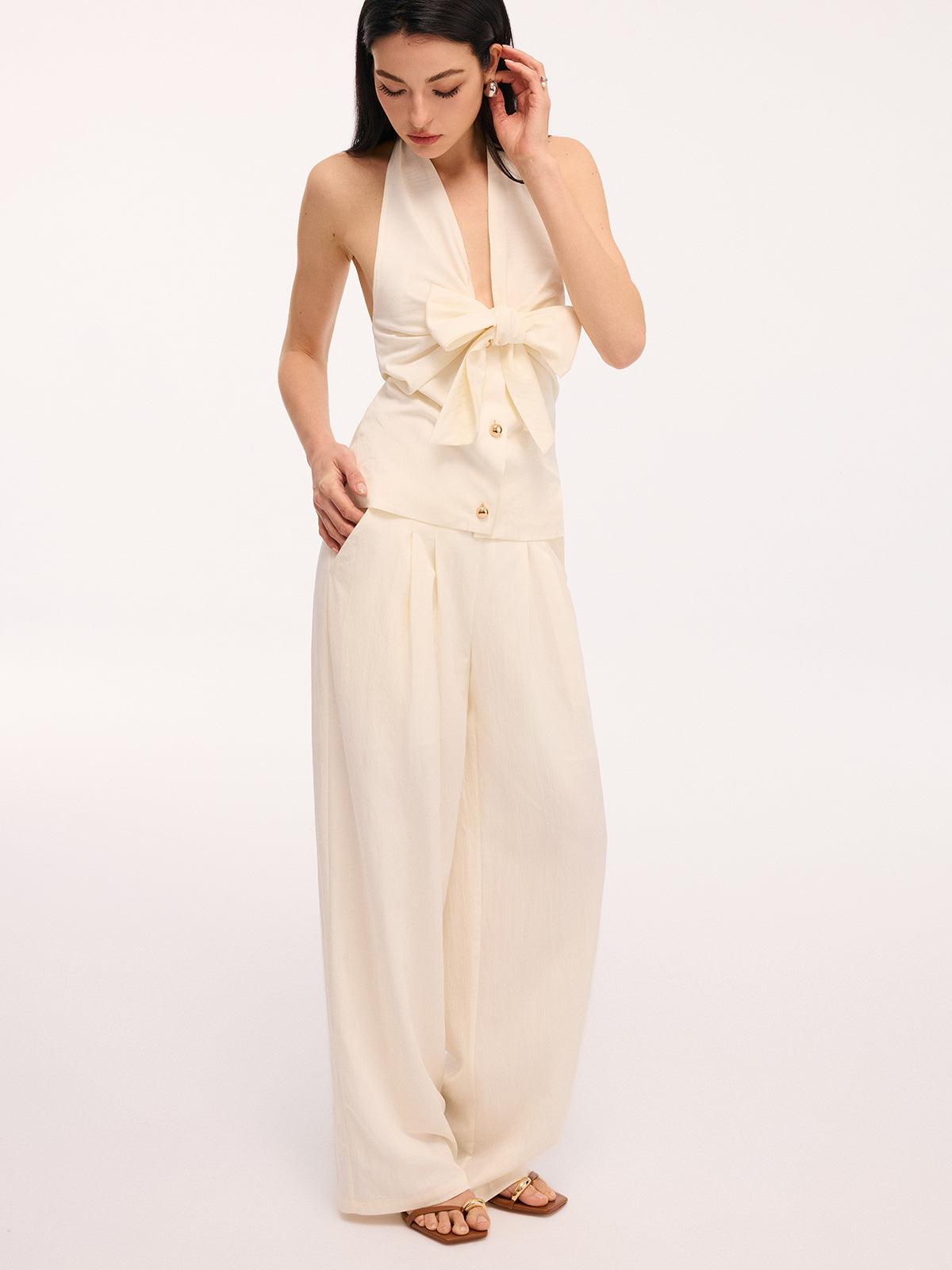 Neckholder-Top mit Schleifendetail & Hose