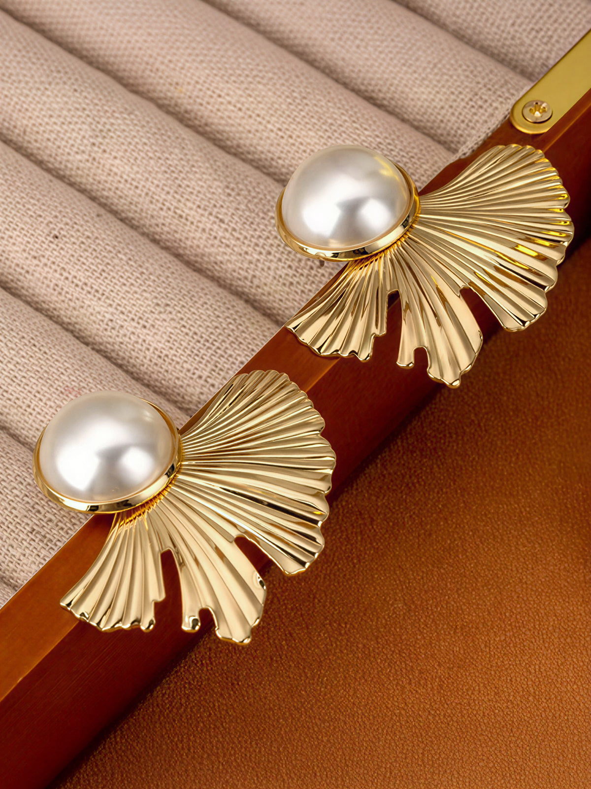 Ginkgo Leaf Pearl Earrings