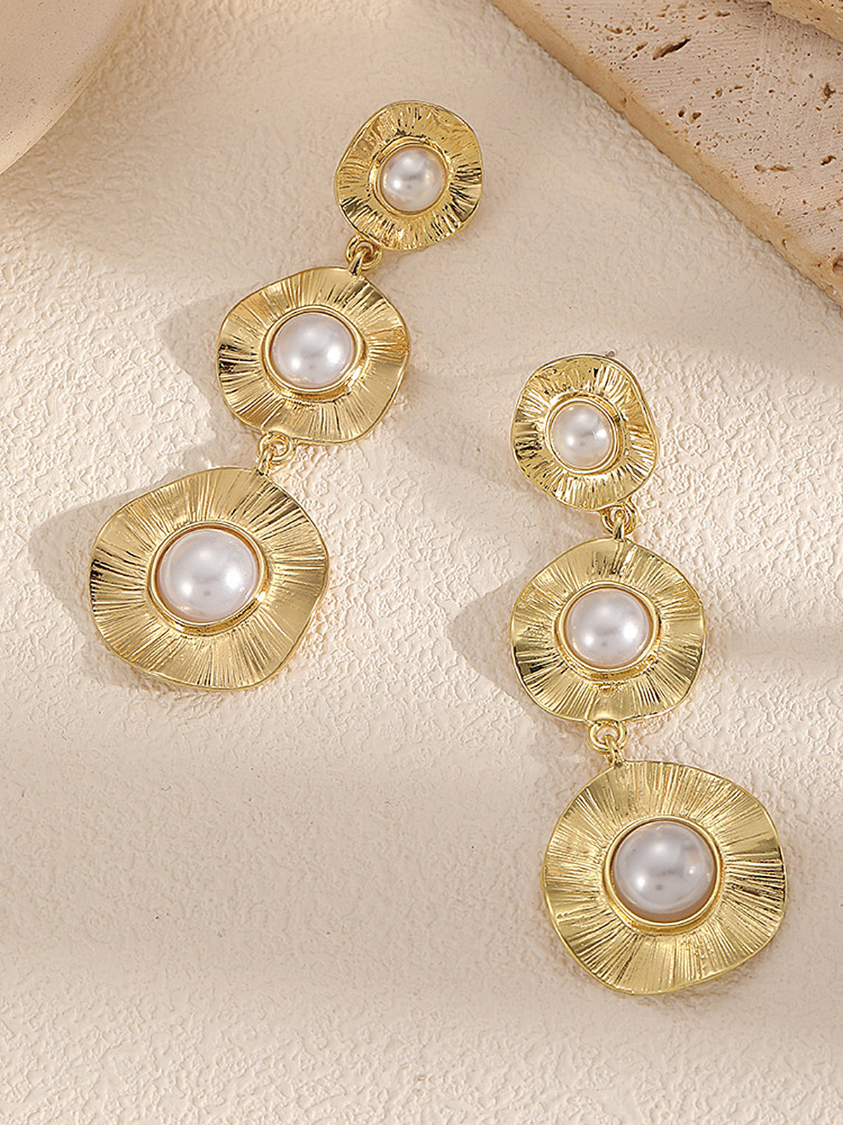 Textured Pearl Tiered Earrings