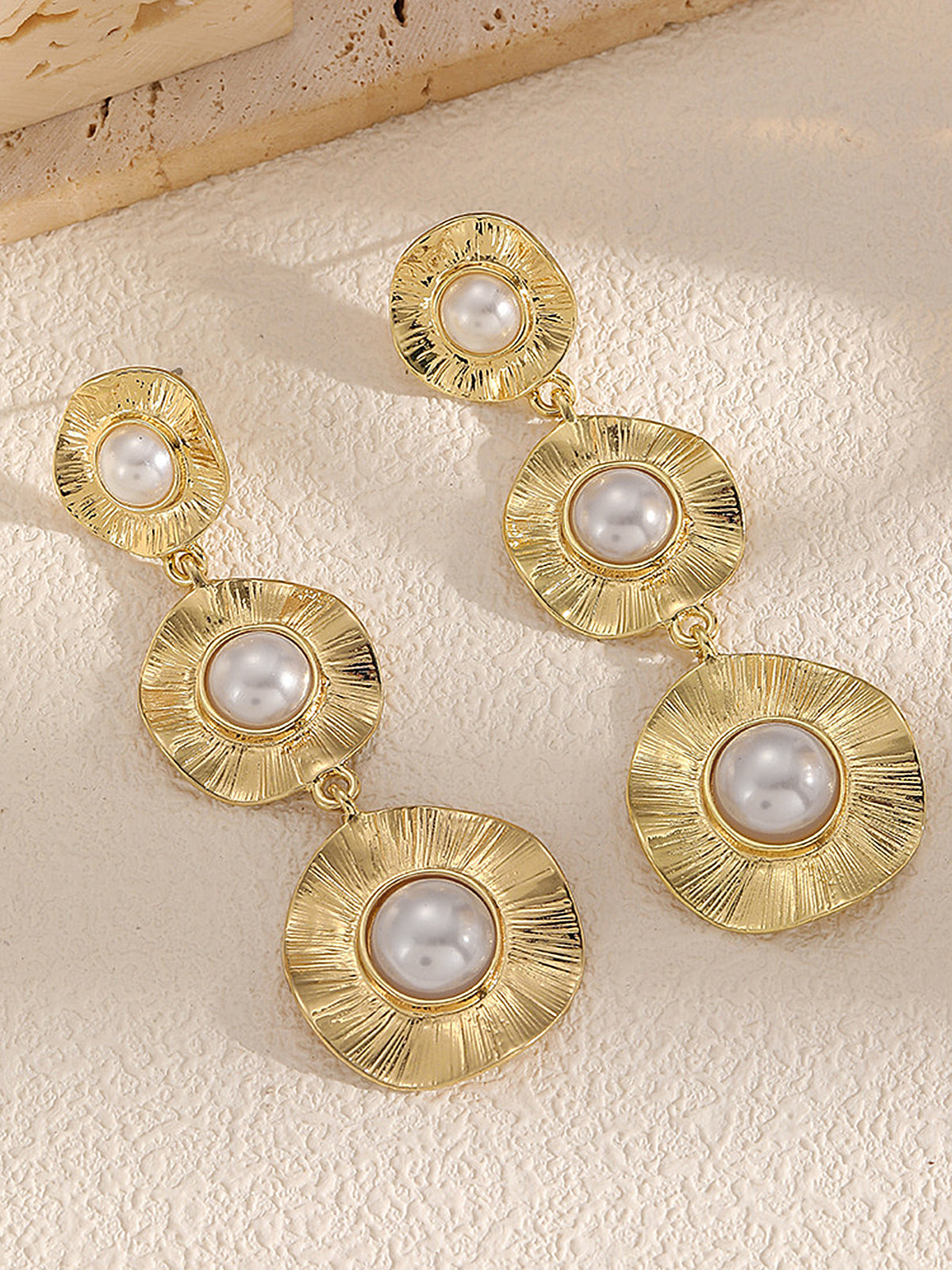 Textured Pearl Tiered Earrings