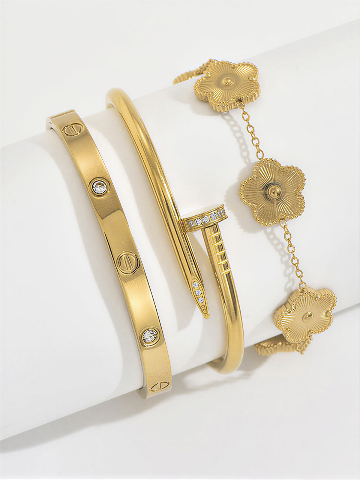 Lot de 3 bracelets vis, clou et trèfle