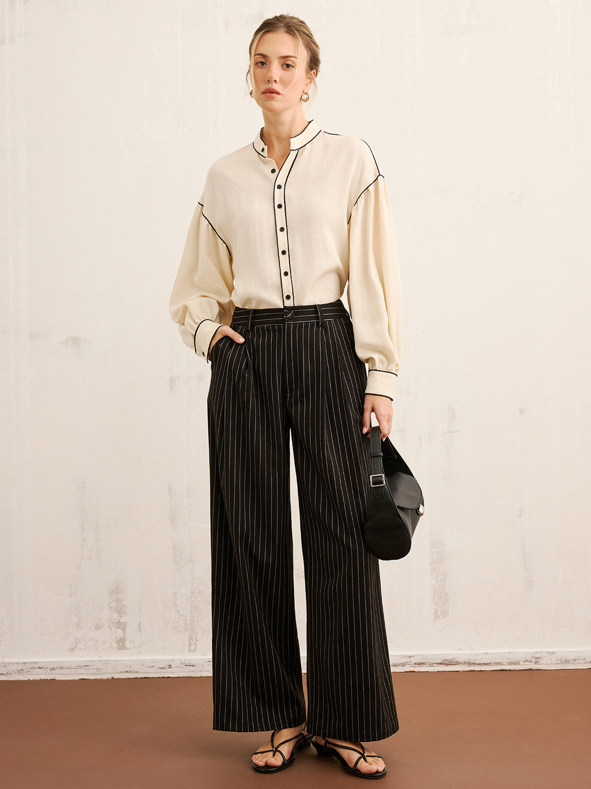 Contrast Piping Mandarin Collar Blouse