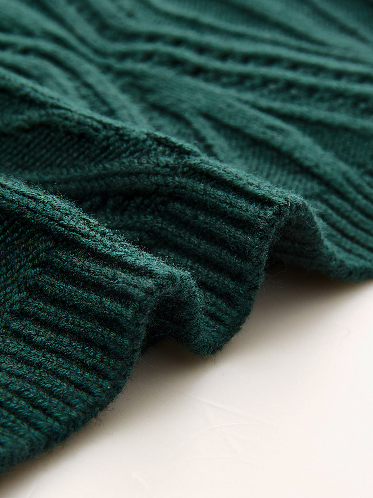 Haut sans manches en tricot torsadé géométrique
