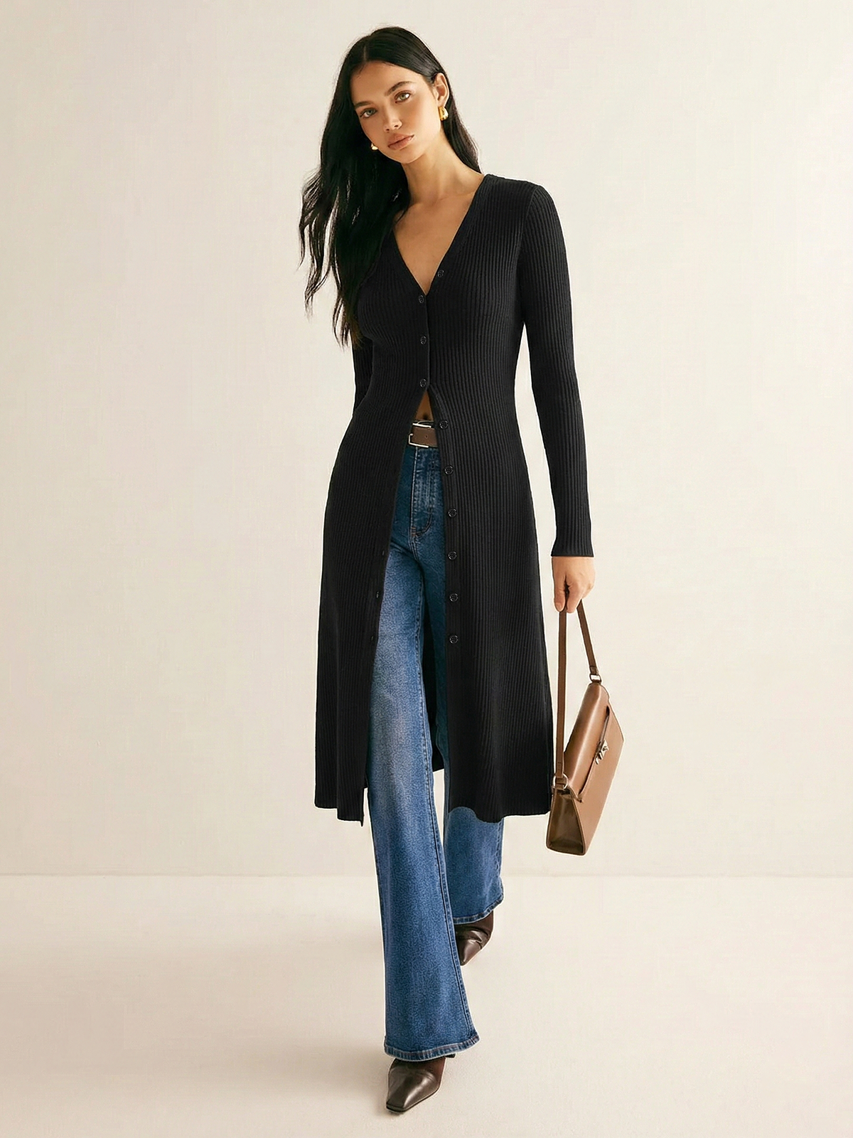 Robe midi en maille côtelée boutonnée à manches longues