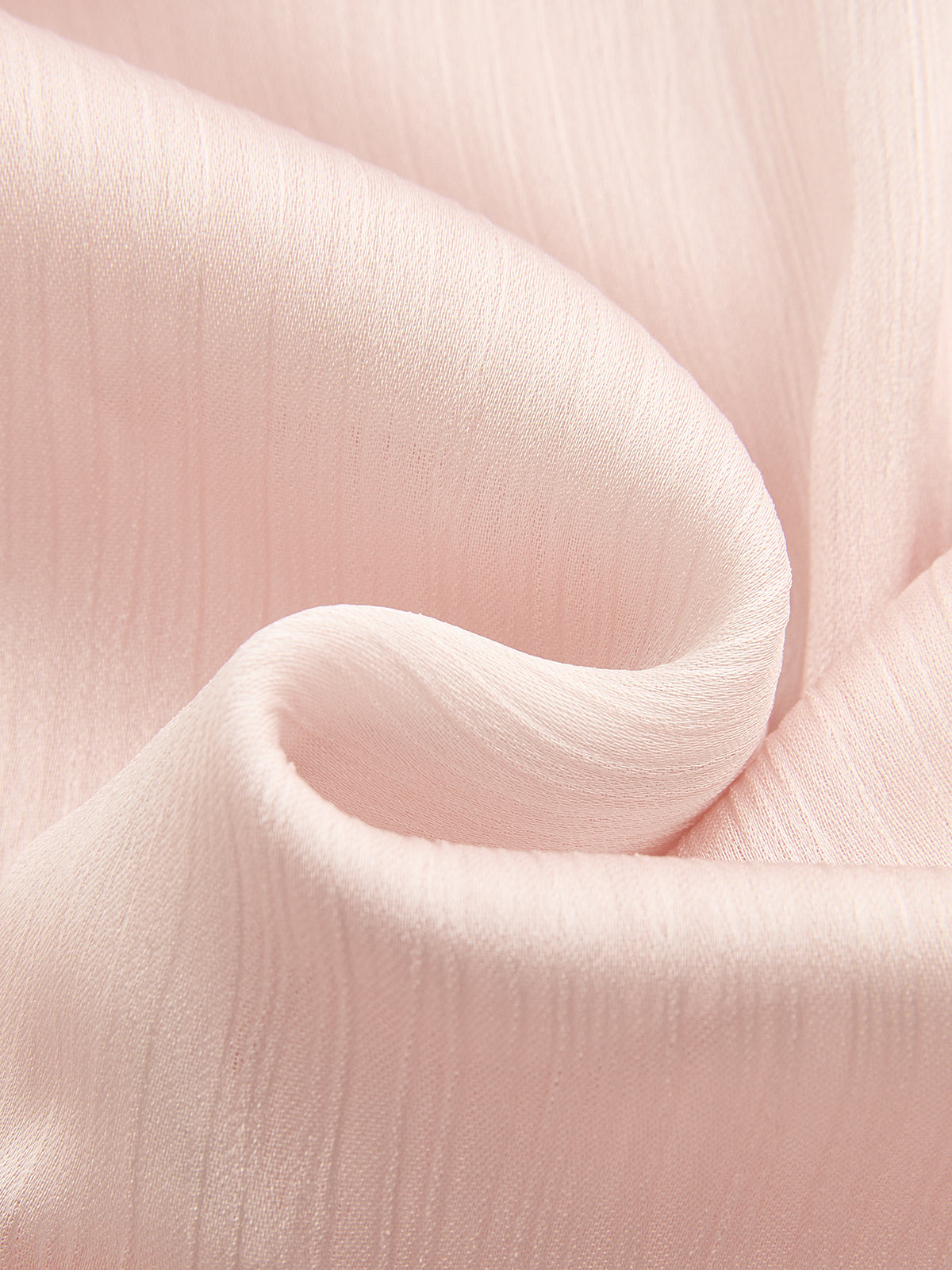 Ensemble haut asymétrique et mini-jupe rose 3D