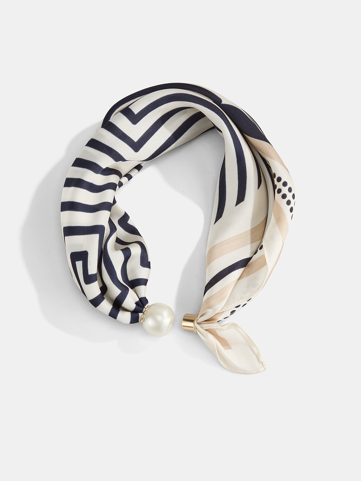 Pearl Buckle Closure Geometric Print Scarf