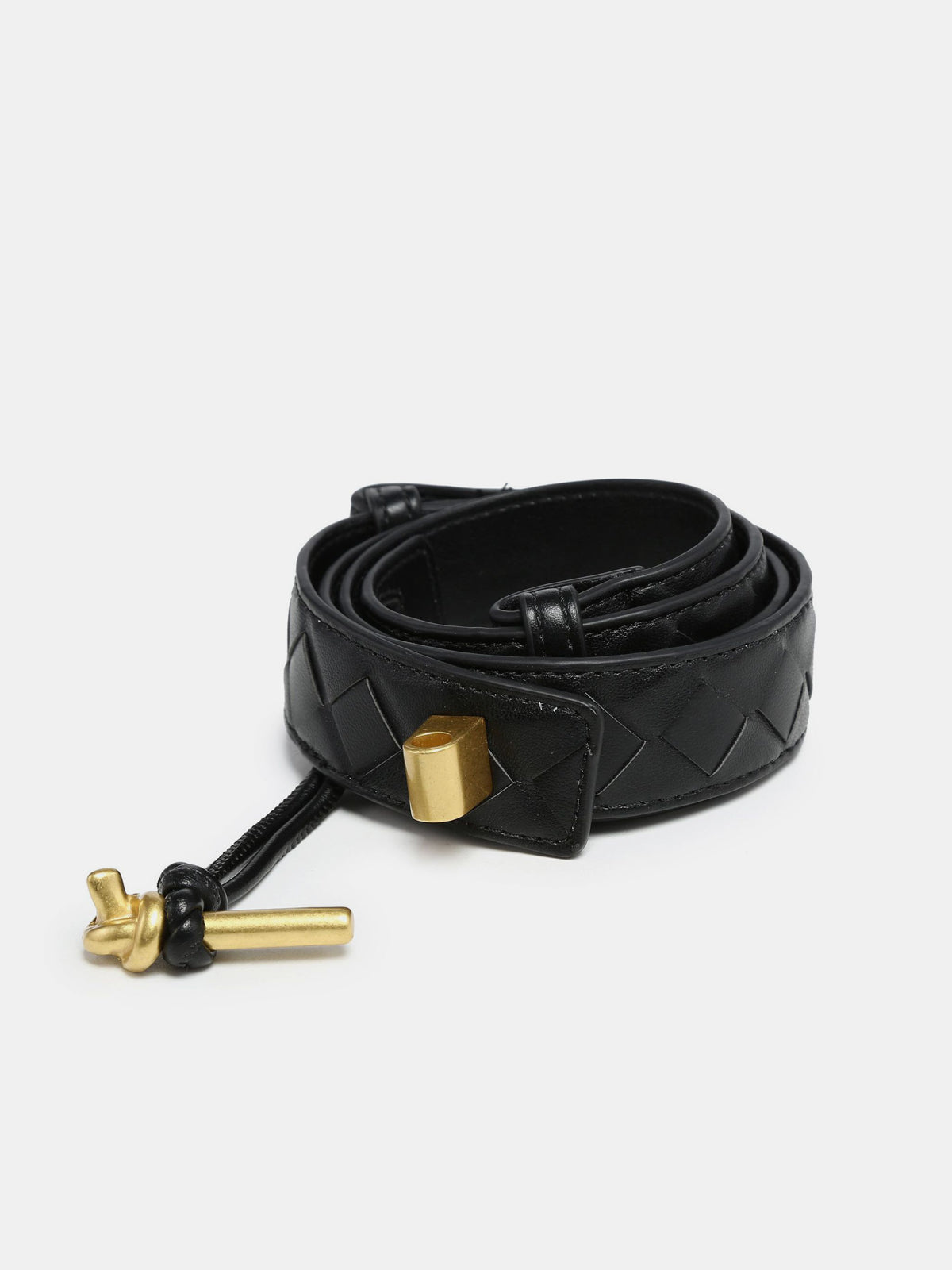 Knot Buckle Quilted Belt