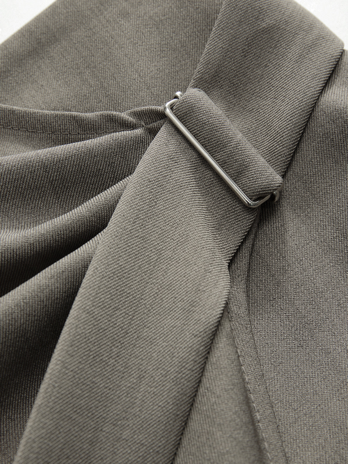 Mid-Waist Hose mit Wickelfront und weitem Bein
