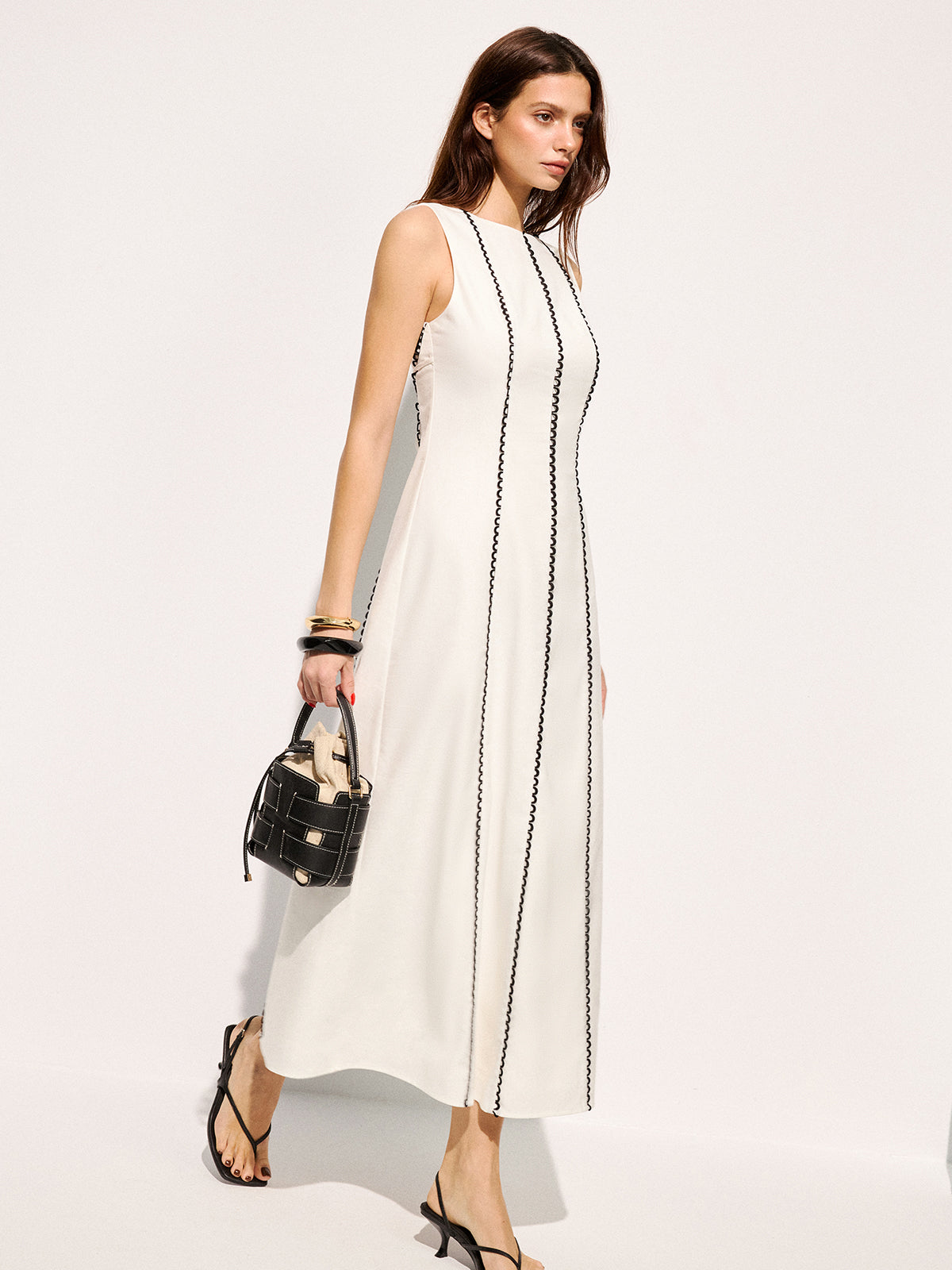 Linen Blend Sleeveless Wavy Trim Maxi Dress