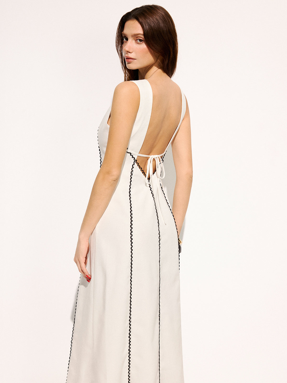 Linen Blend Sleeveless Wavy Trim Maxi Dress