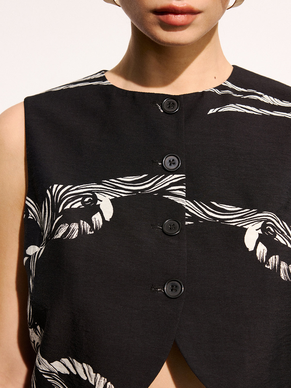 Ärmellose Weste mit Seil-Print und Shorts-Set