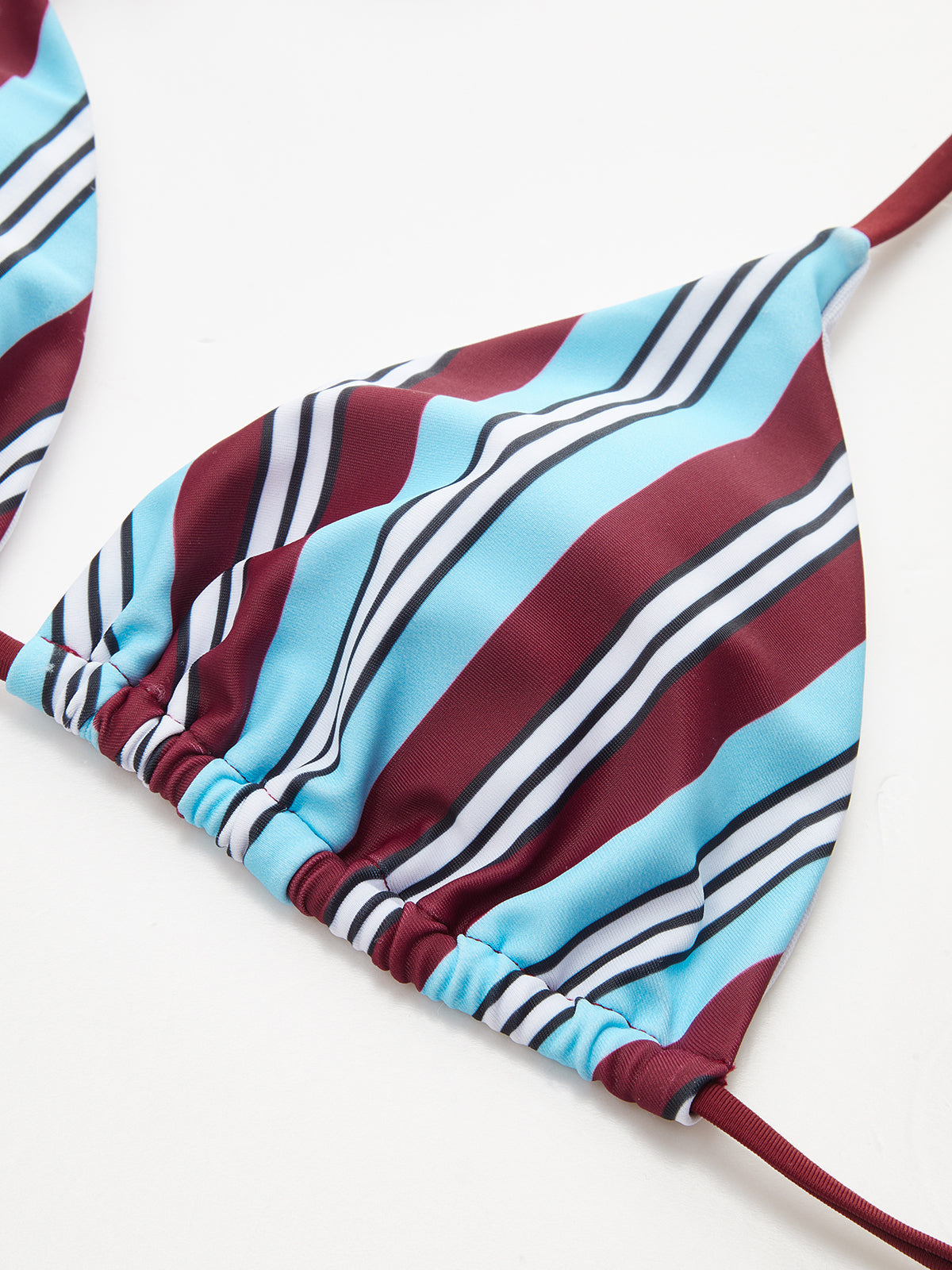 Ensemble de bikini triangle rayé