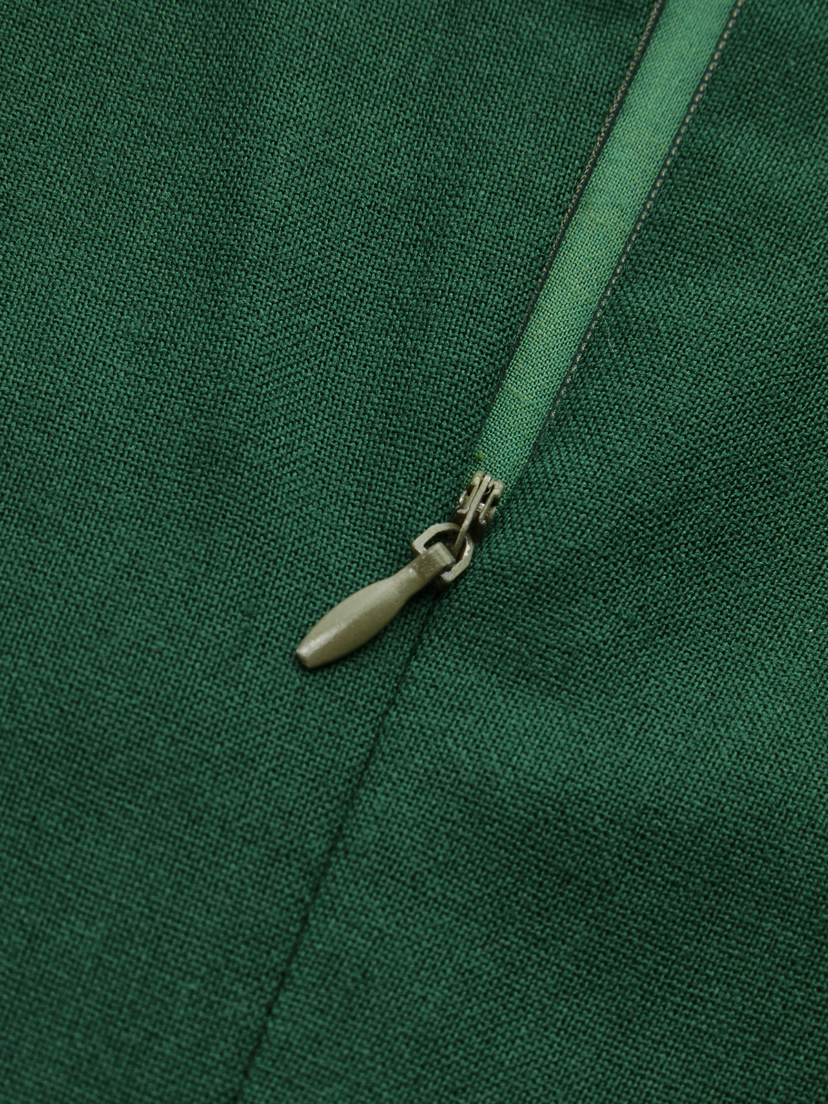 Ärmelloses Midikleid aus Leinenmischung mit Cut-Outs