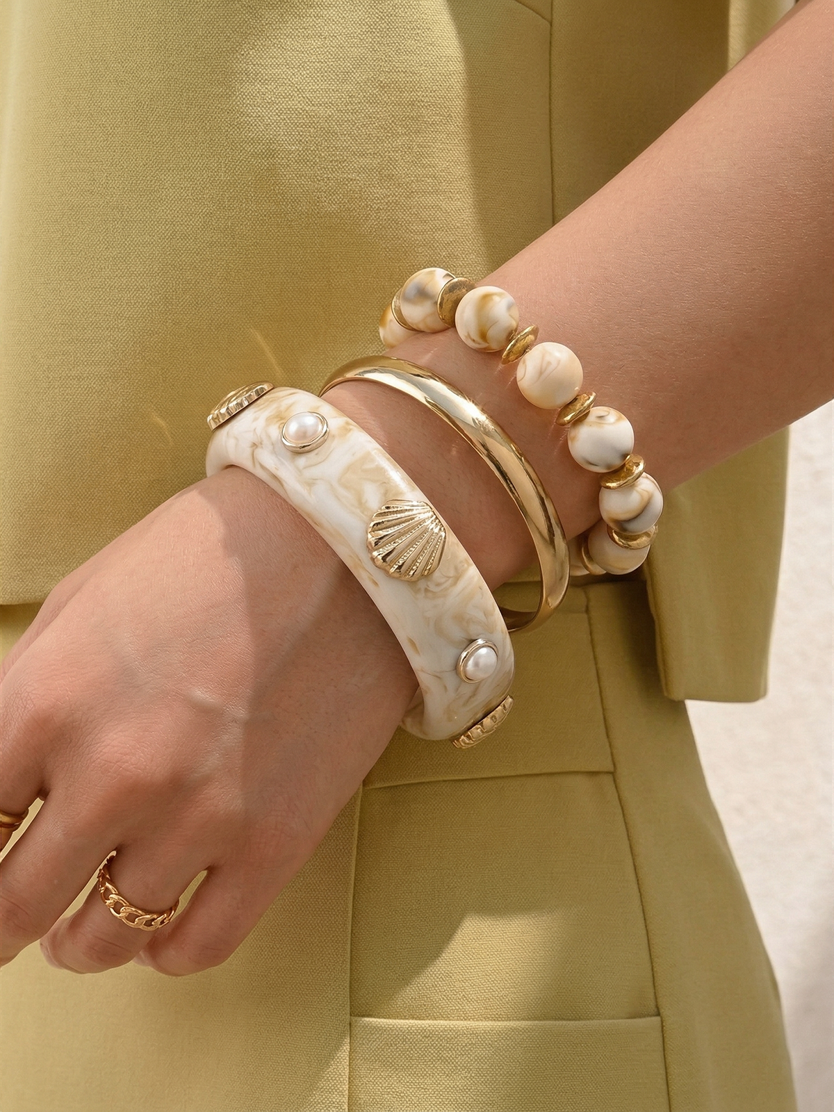 3 Pcs Stackable Shell Bracelet Set