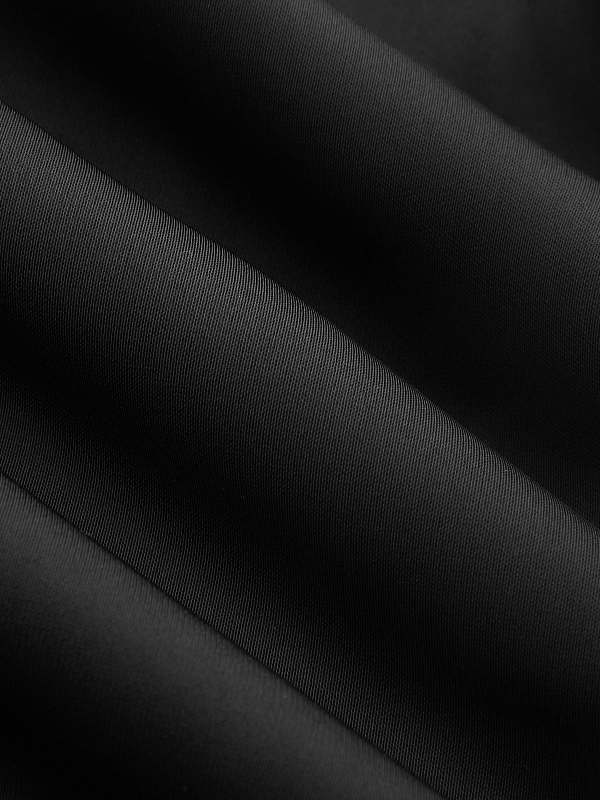 Haut sans manches dos nu avec ornements métalliques