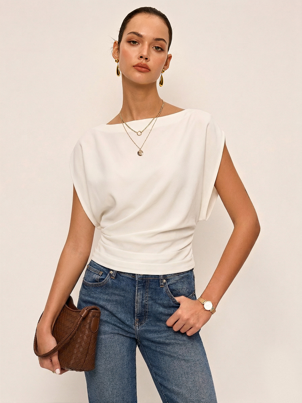 Blouse à encolure bateau, taille froncée et smockée