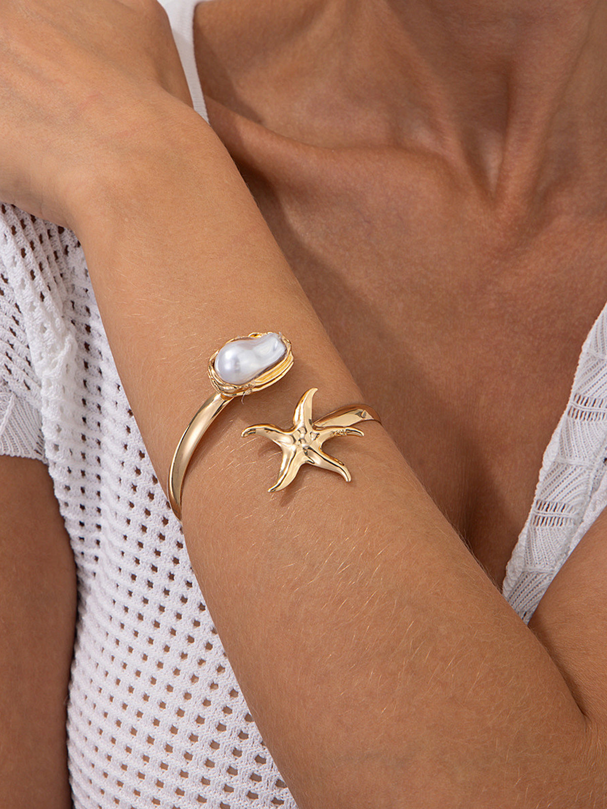 Starfish Baroque Pearl Open Upper Arm Cuff