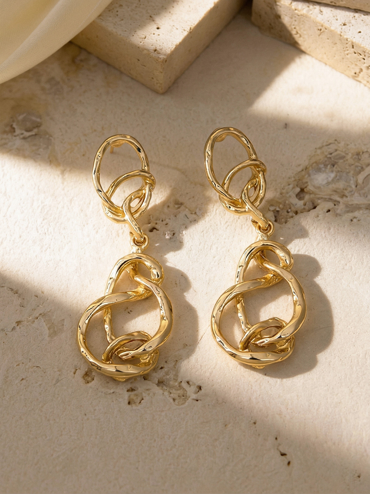Chic Interlinked Irregular Drop Earrings