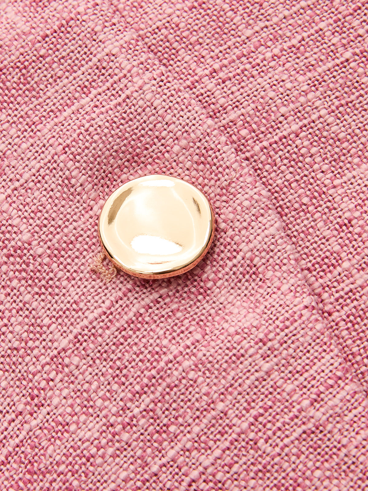 Neckholder-Oberteil mit Metallknöpfen und Shorts-Set